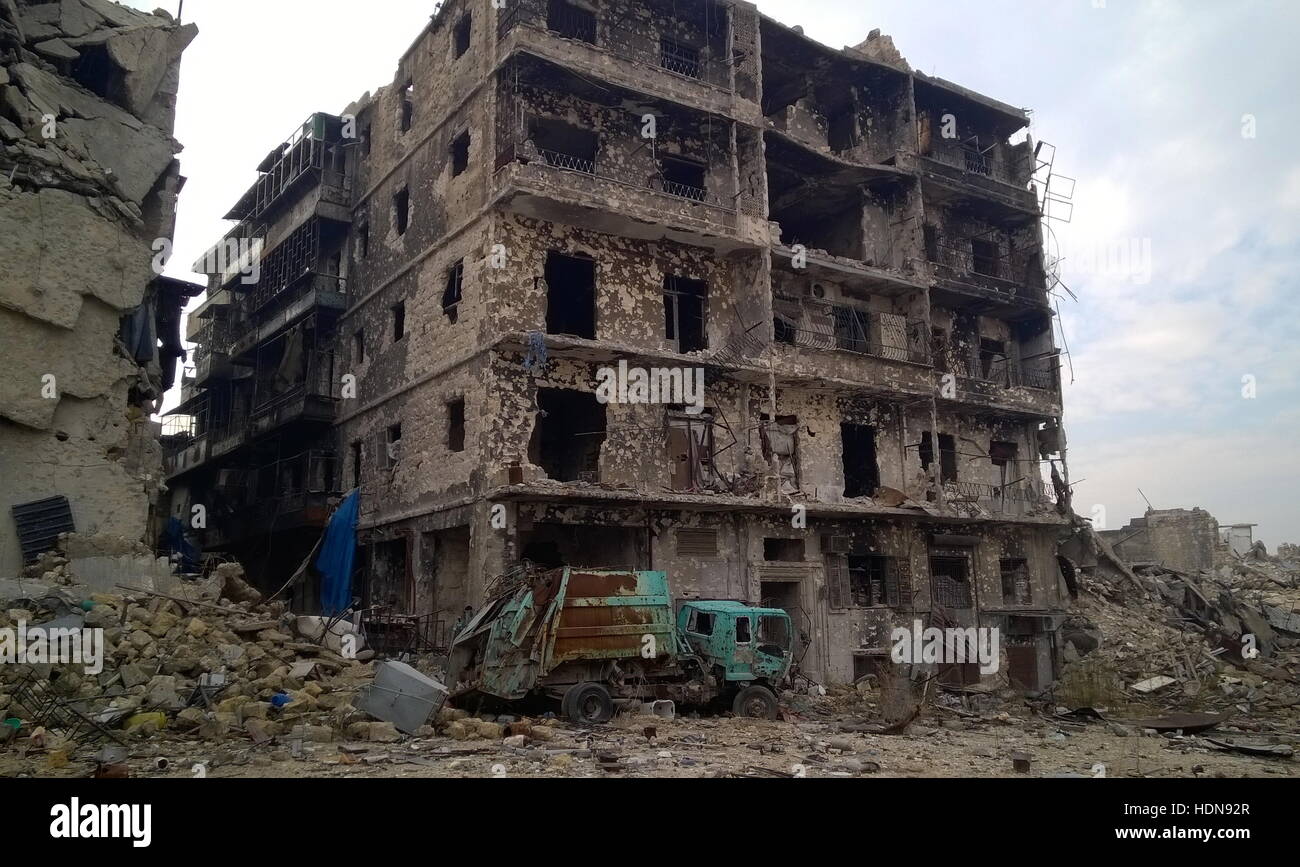 Aleppo, Syria. 14th Dec, 2016. Wartorn buildings in the city of Stock