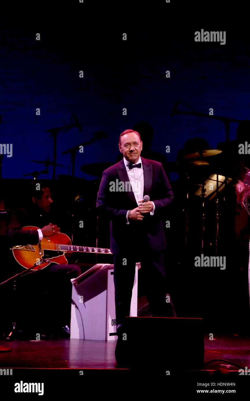 Kevin Spacey performing at the 'Apollo Celebration of Ella' at the ...