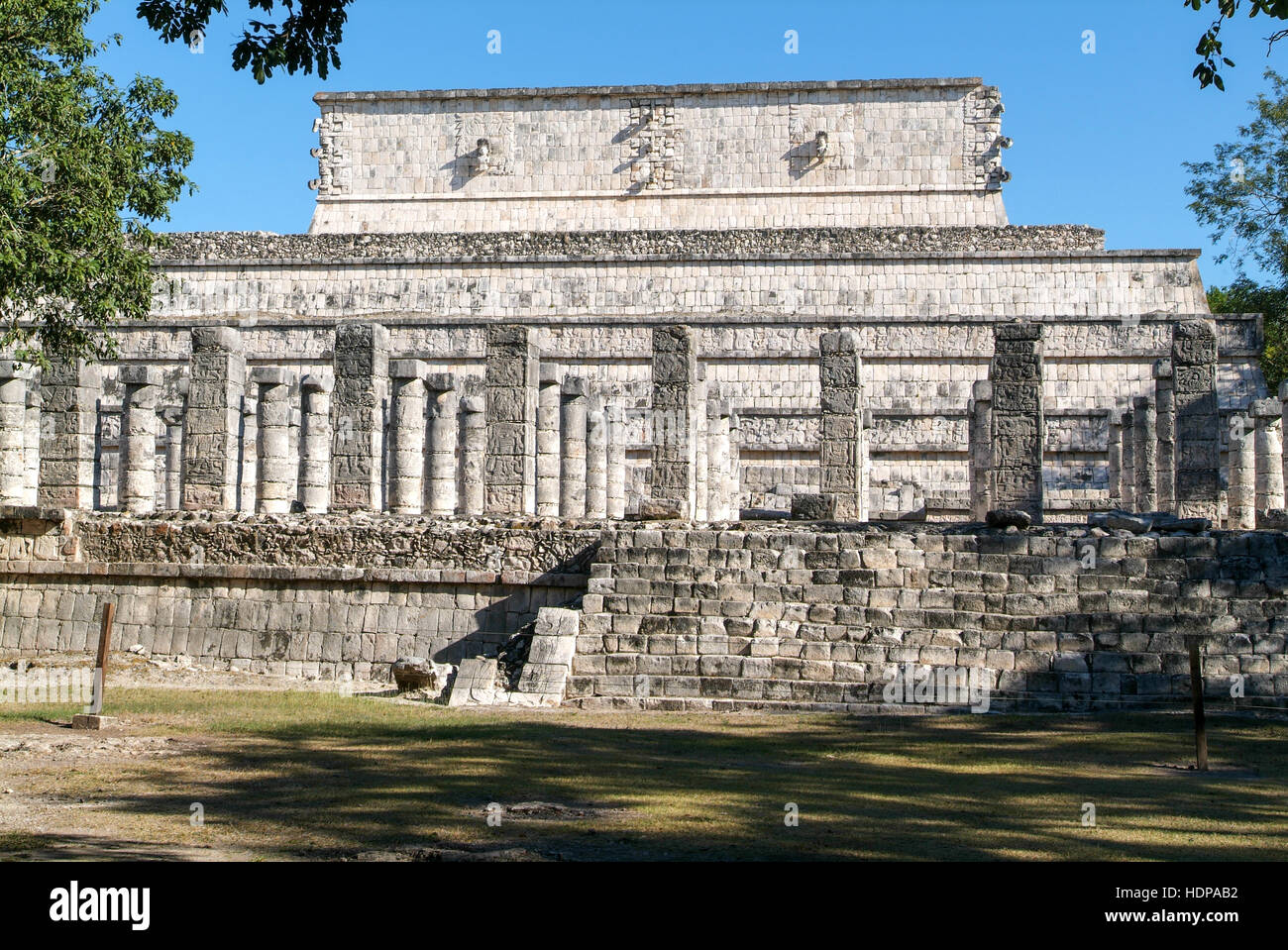 Templo de los Guerreros, Temple of the Warriors at Chichen Itza, Yucatan, Mexico Stock Photo