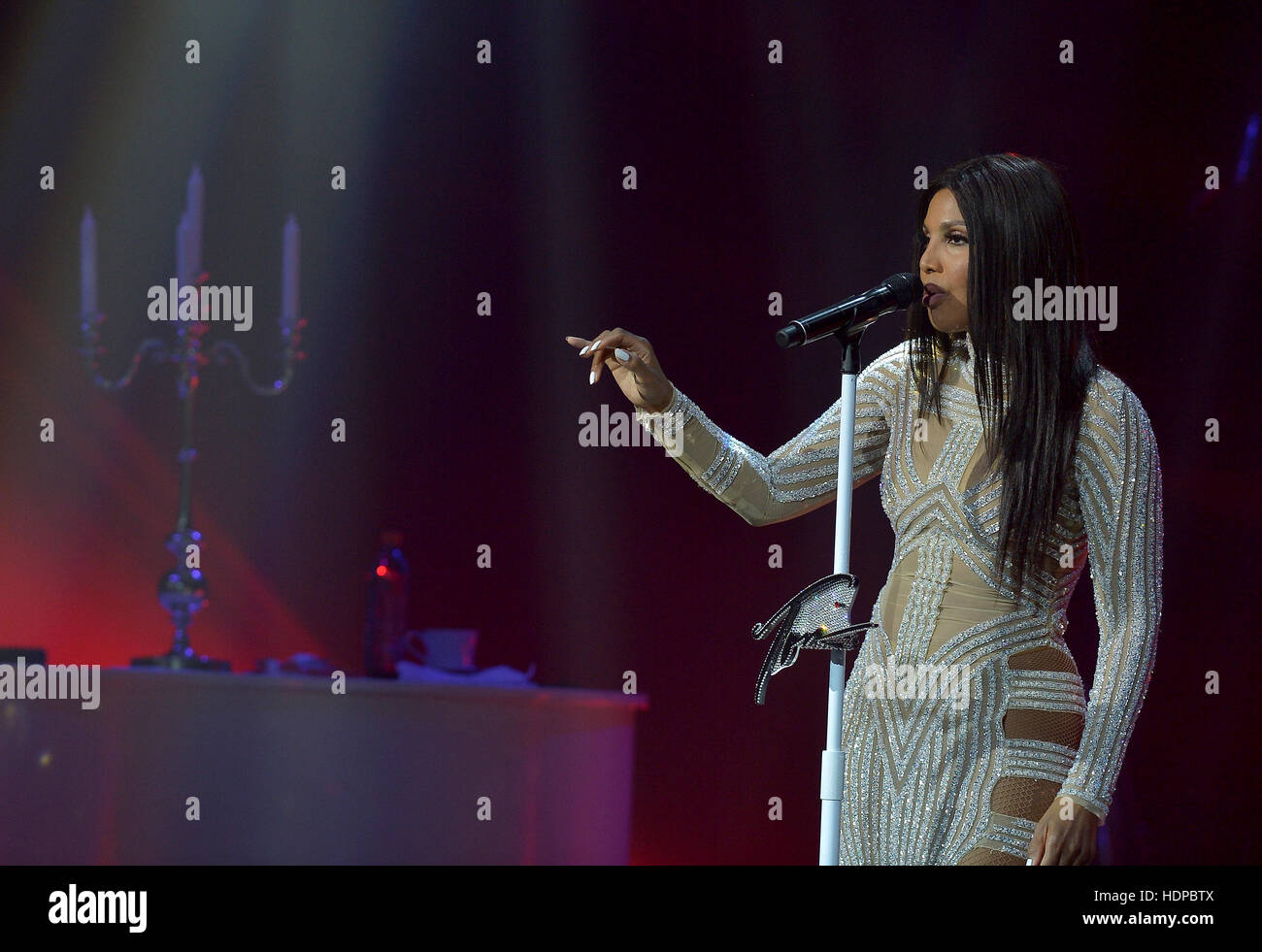 Toni Braxton performs onstage at Hard Rock Live! in the Seminole Hard