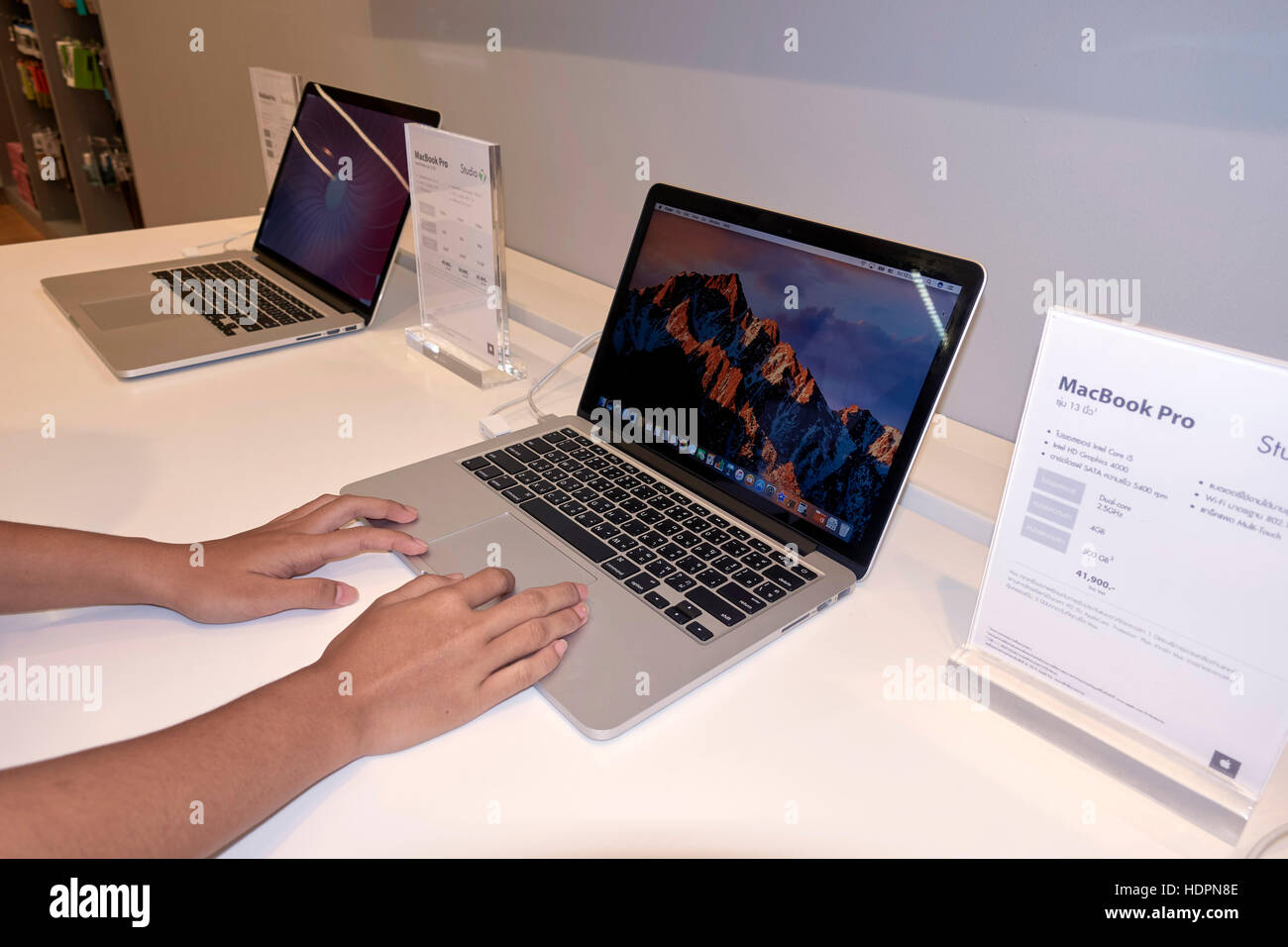 mac laptop for sale mac laptop for sale