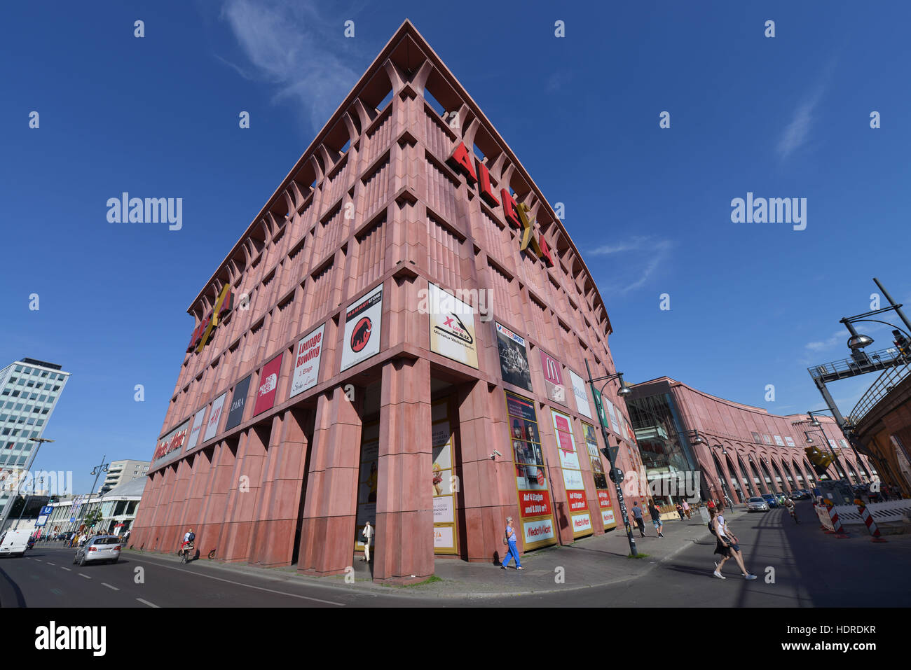 Einkaufszentrum, Alexa, Grunerstrasse, Mitte, Berlin, Deutschland Stock  Photo - Alamy