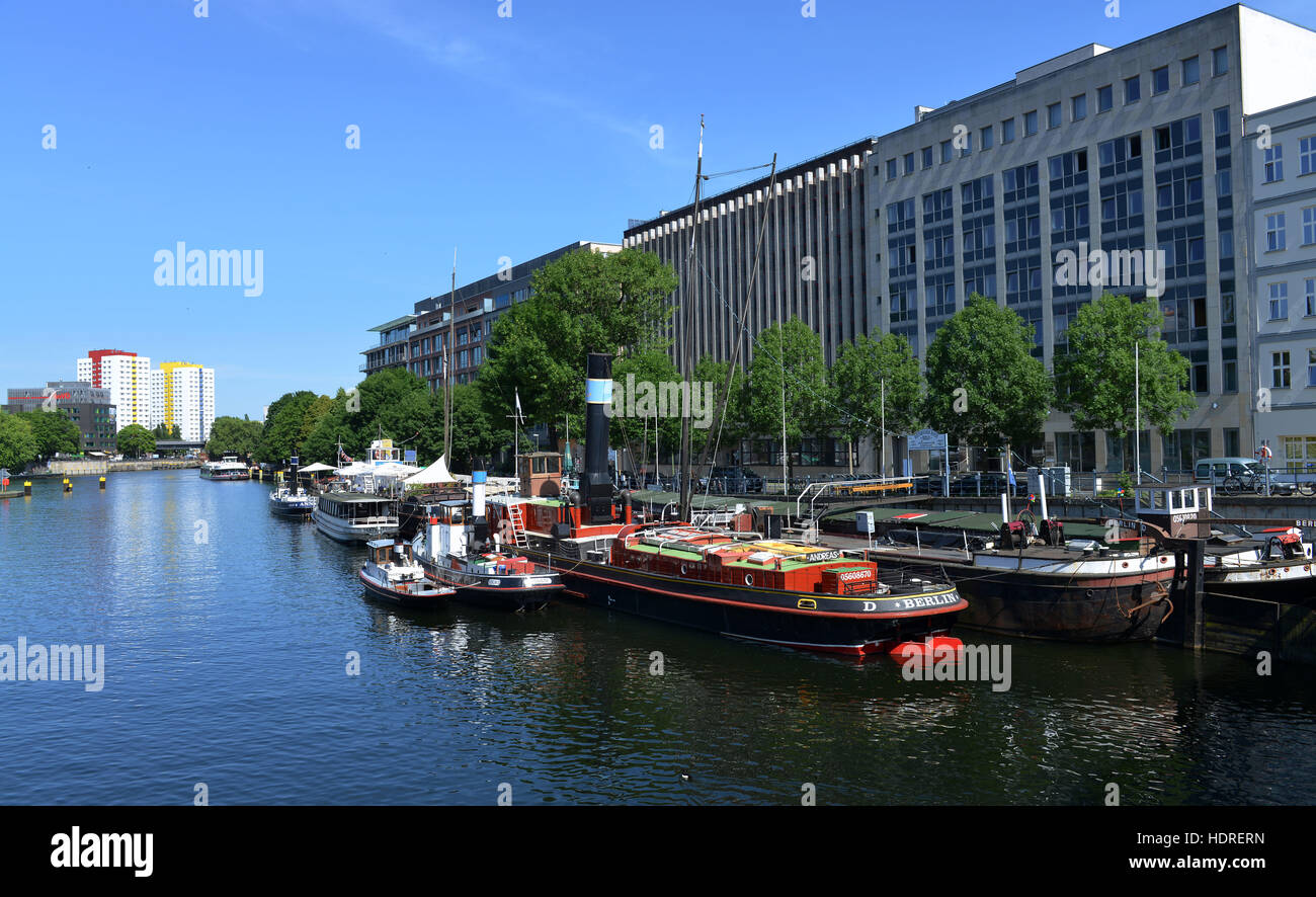 Historischer Hafen, Fischerinsel, Mitte, Berlin, Deutschland Stock Photo