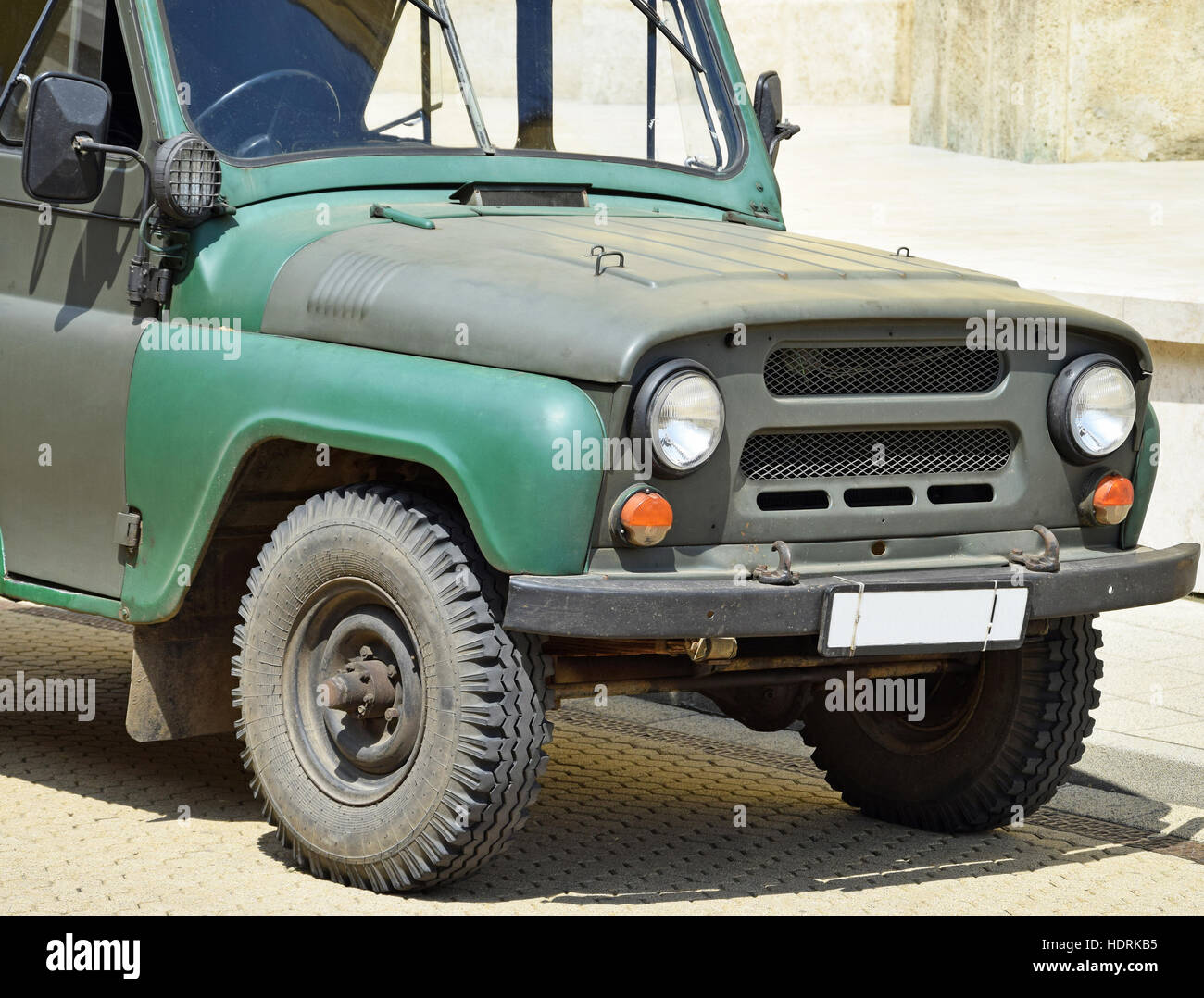 Russian army jeep hi-res stock photography and images - Alamy
