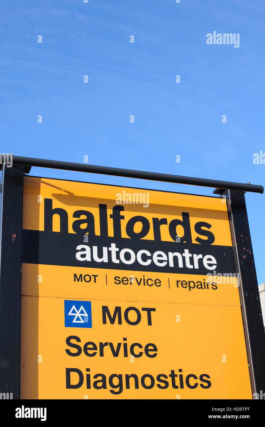 Halfords AutoCentre sign Stock Photo Alamy
