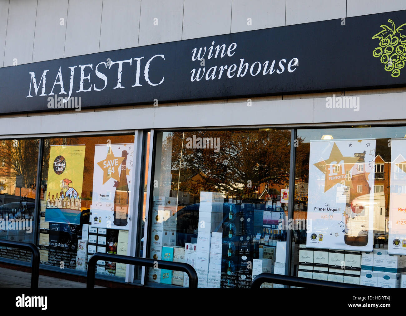Majestic Wine shop warehouse Stock Photo Alamy