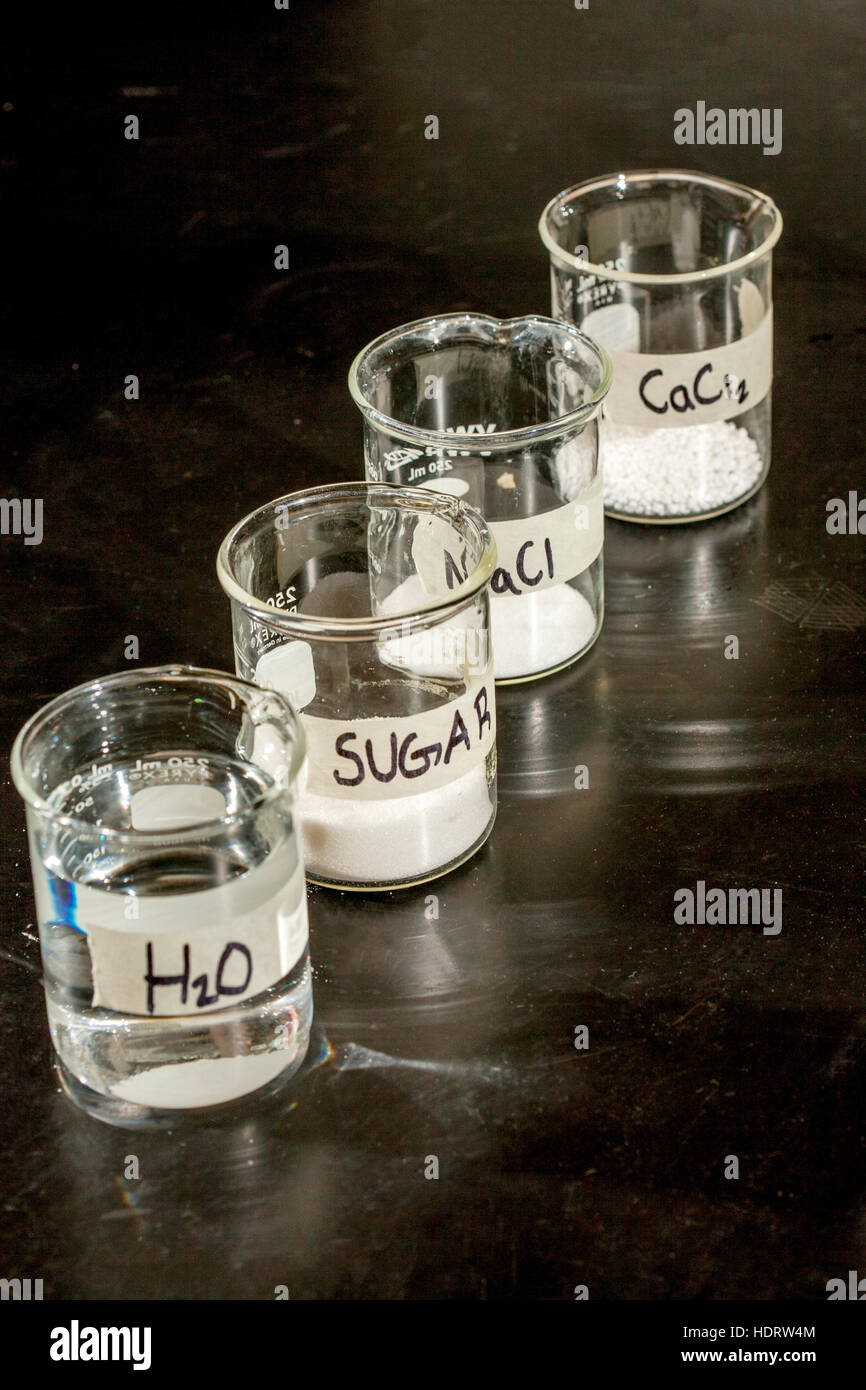 Sodium chloride solution beaker hires stock photography and images Alamy