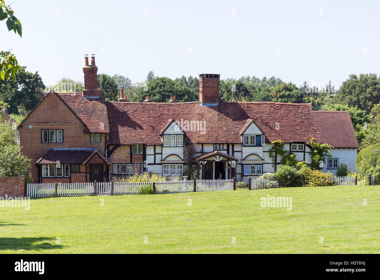 Worplesdon hires stock photography and images Alamy