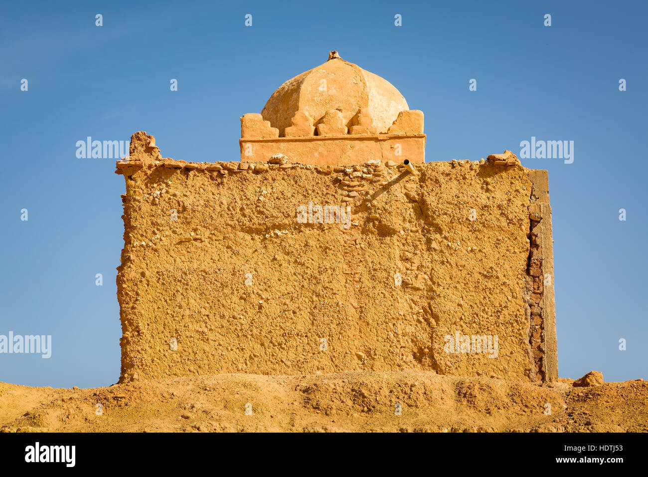 Traditional construction of small mosque in Tabourahte near Ait Ben Haddou, Morocco Stock Photo