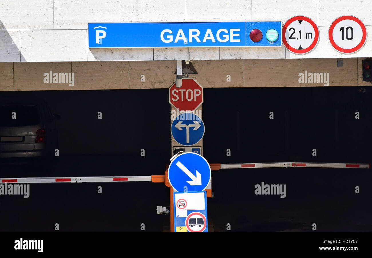 Entrance of the parking garage Stock Photo Alamy