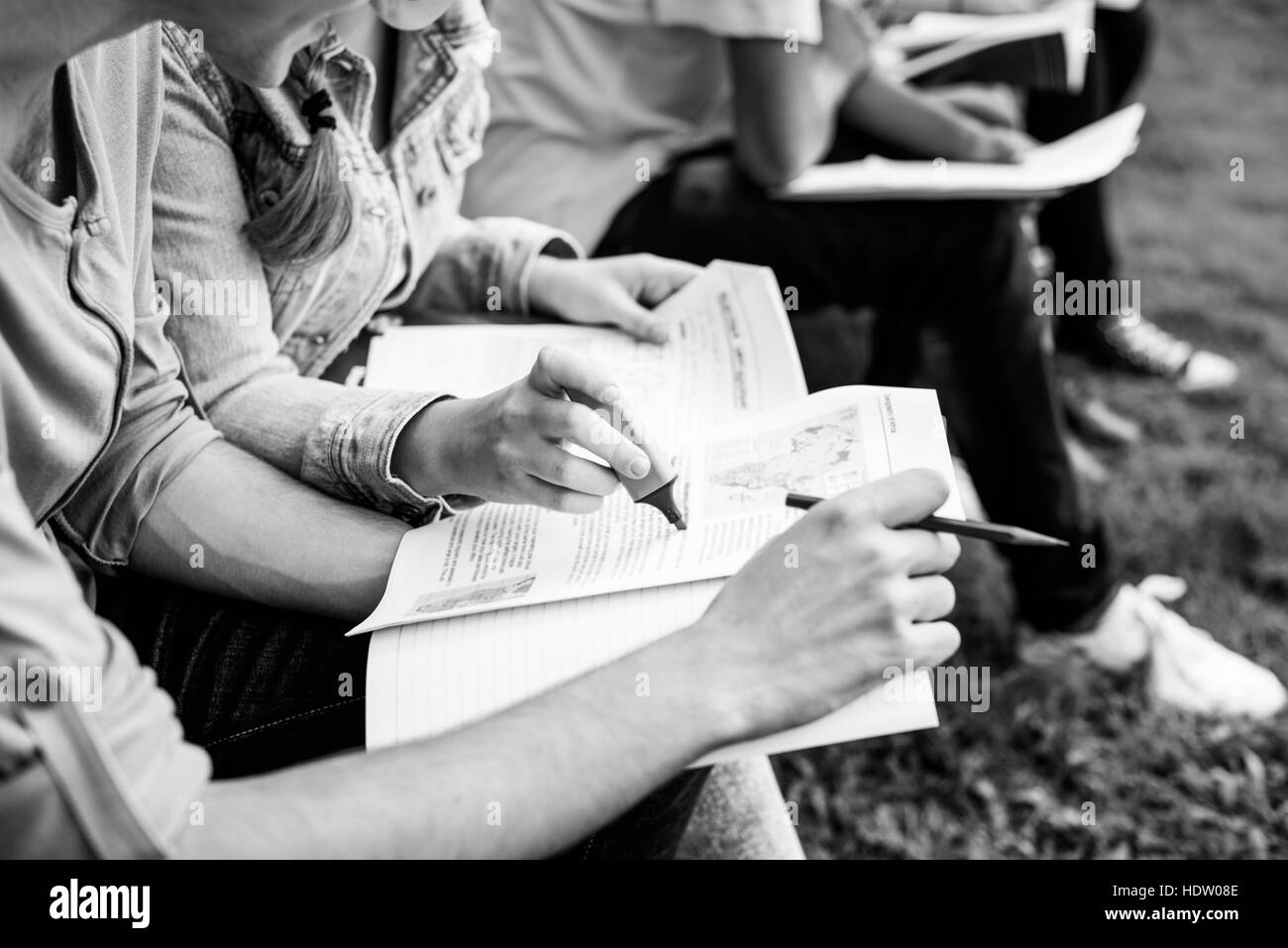 Diverse college students map Black and White Stock Photos & Images - Alamy