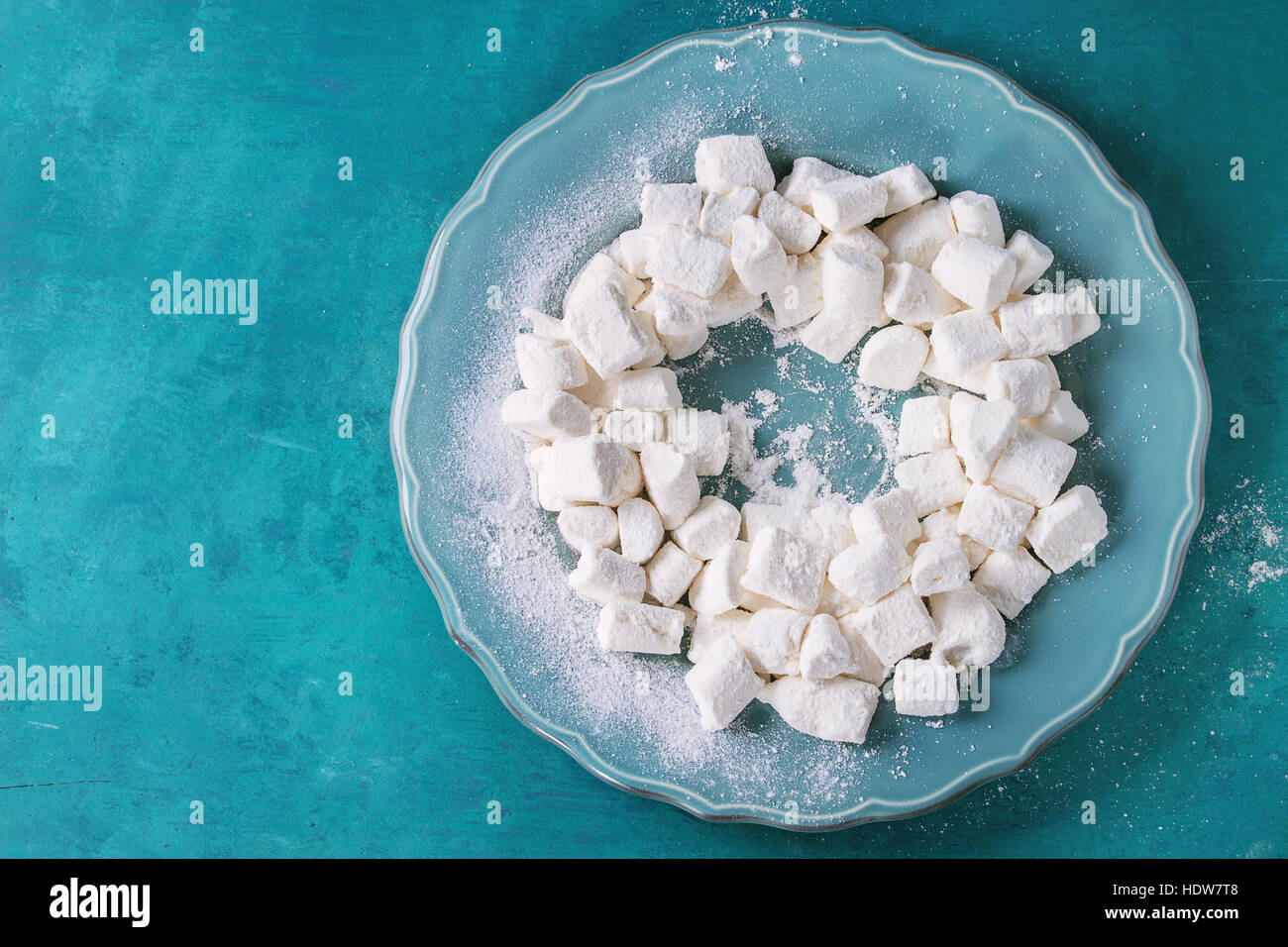 Homemade vanilla marshmallow Stock Photo Alamy