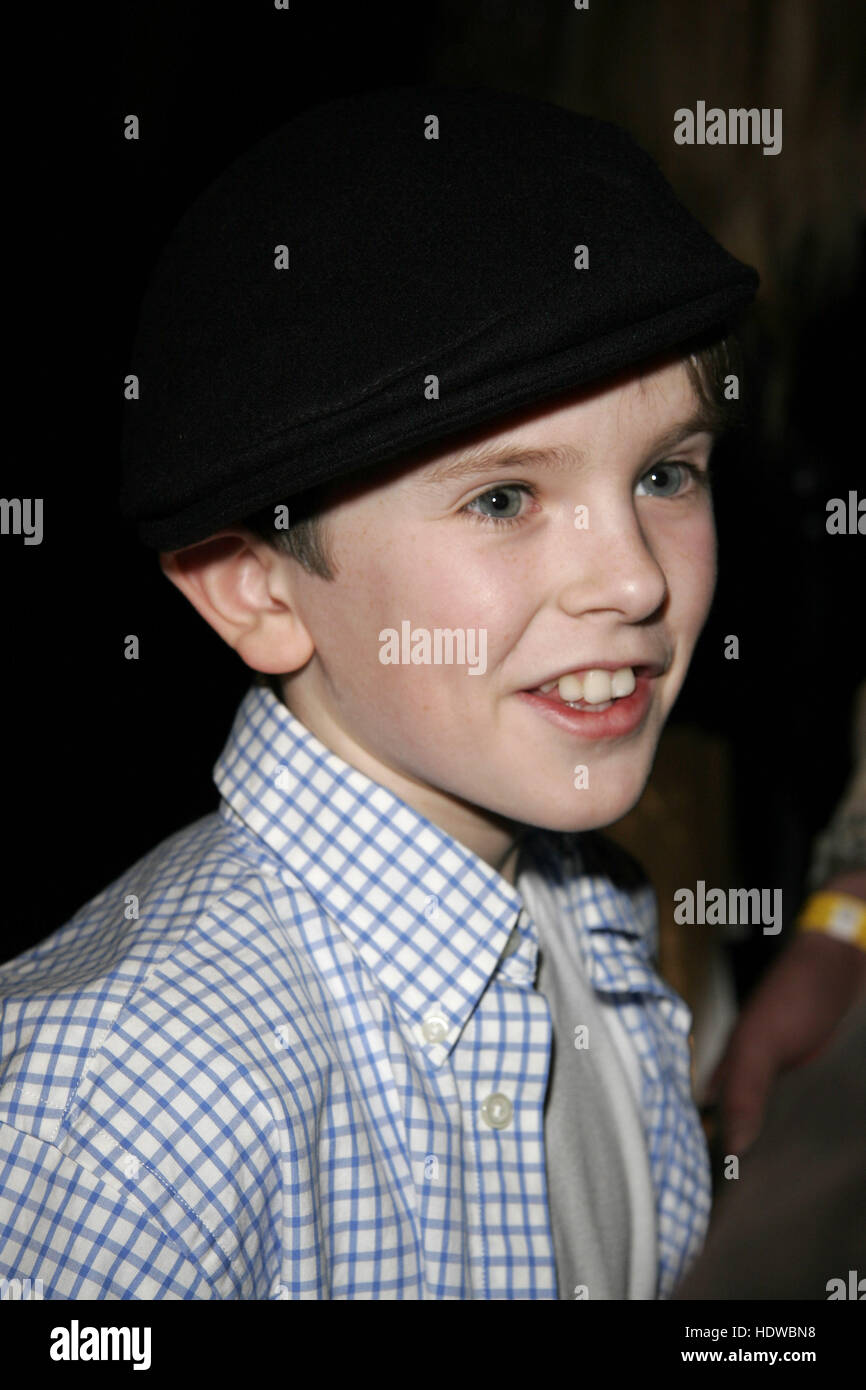 Freddie highmore freddie highmore 2005 hi-res stock photography and