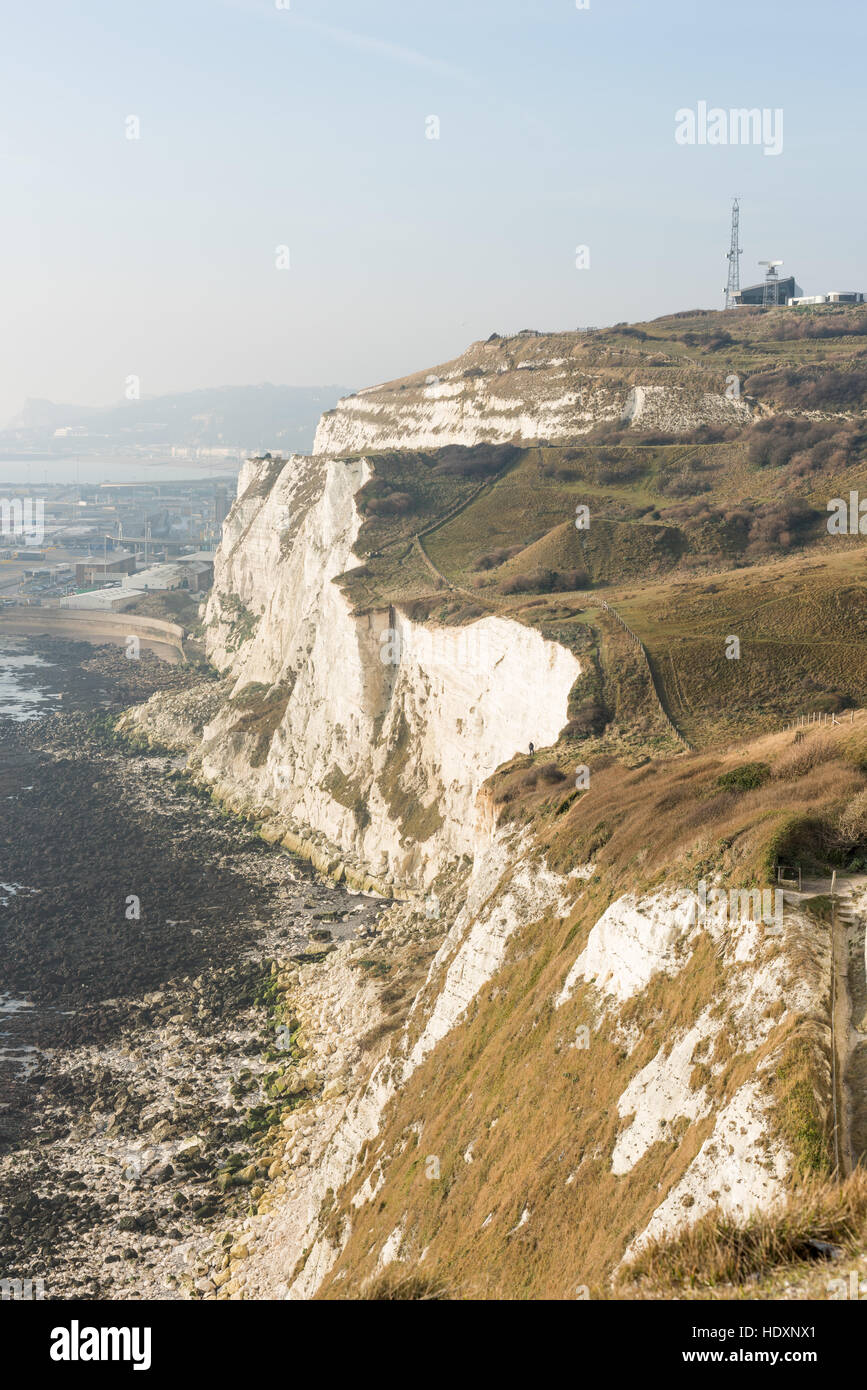 English channel dover fog hi-res stock photography and images - Alamy