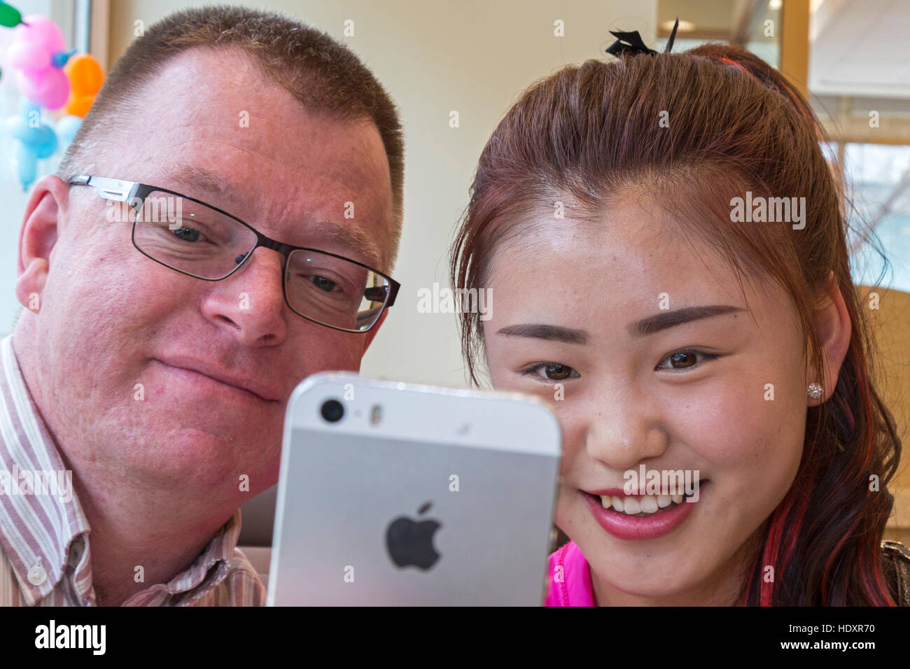 Couple taking a selfie, Zhongwei, Ningxia, China Stock Photo