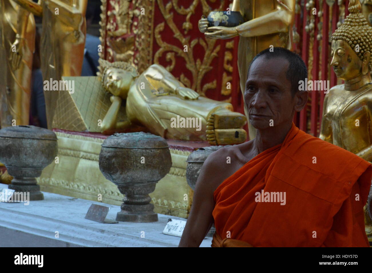 Buddhist monk teaching temple hi-res stock photography and images - Alamy