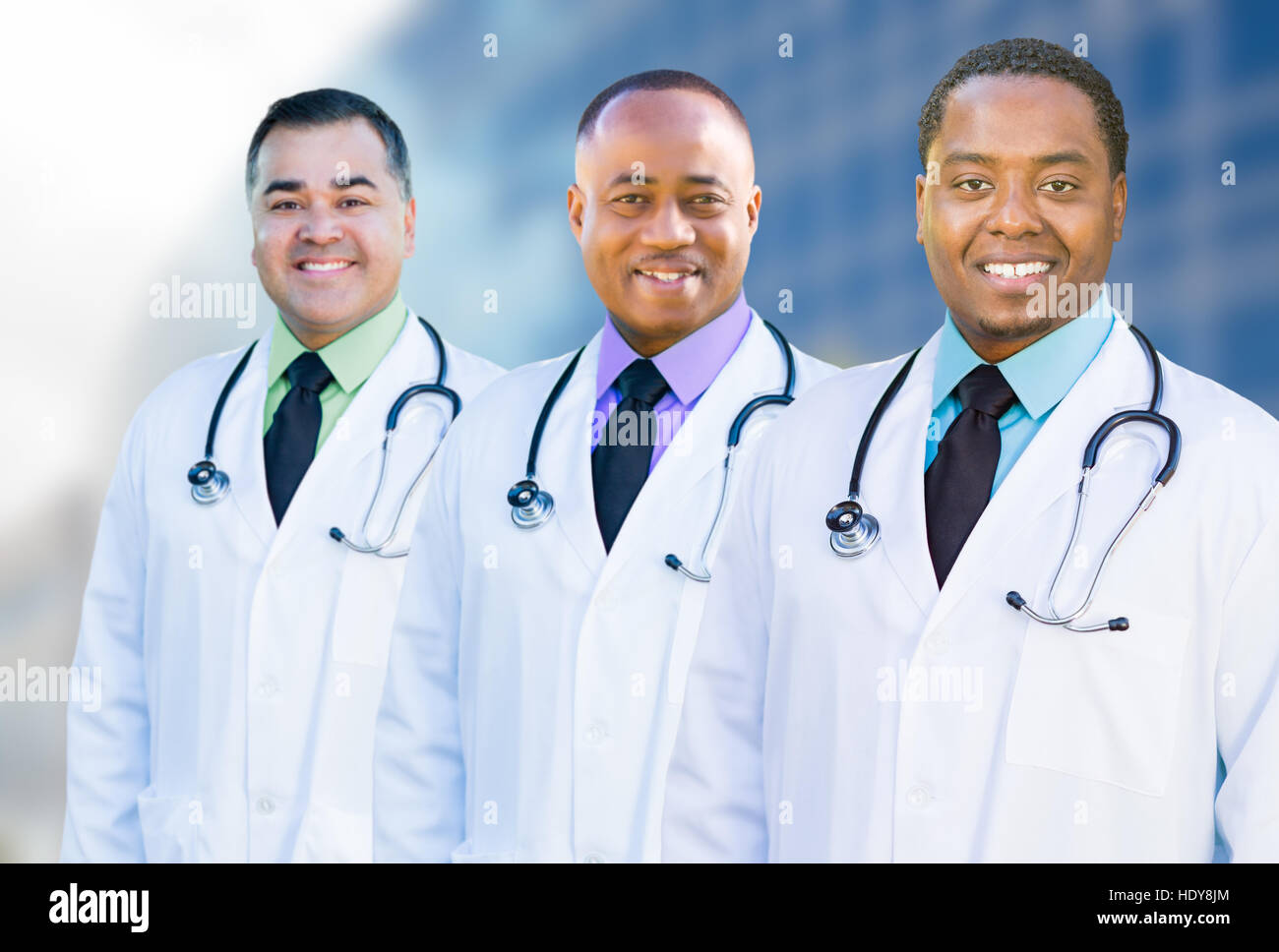 Hispanic nurse uniform outside hi-res stock photography and images - Alamy