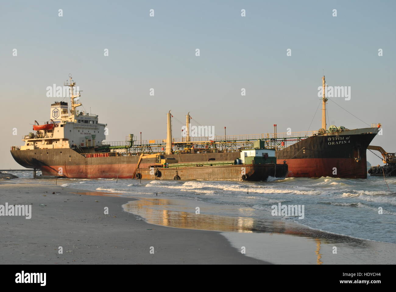 Ran aground oil tanker in Thailand Stock Photo Alamy