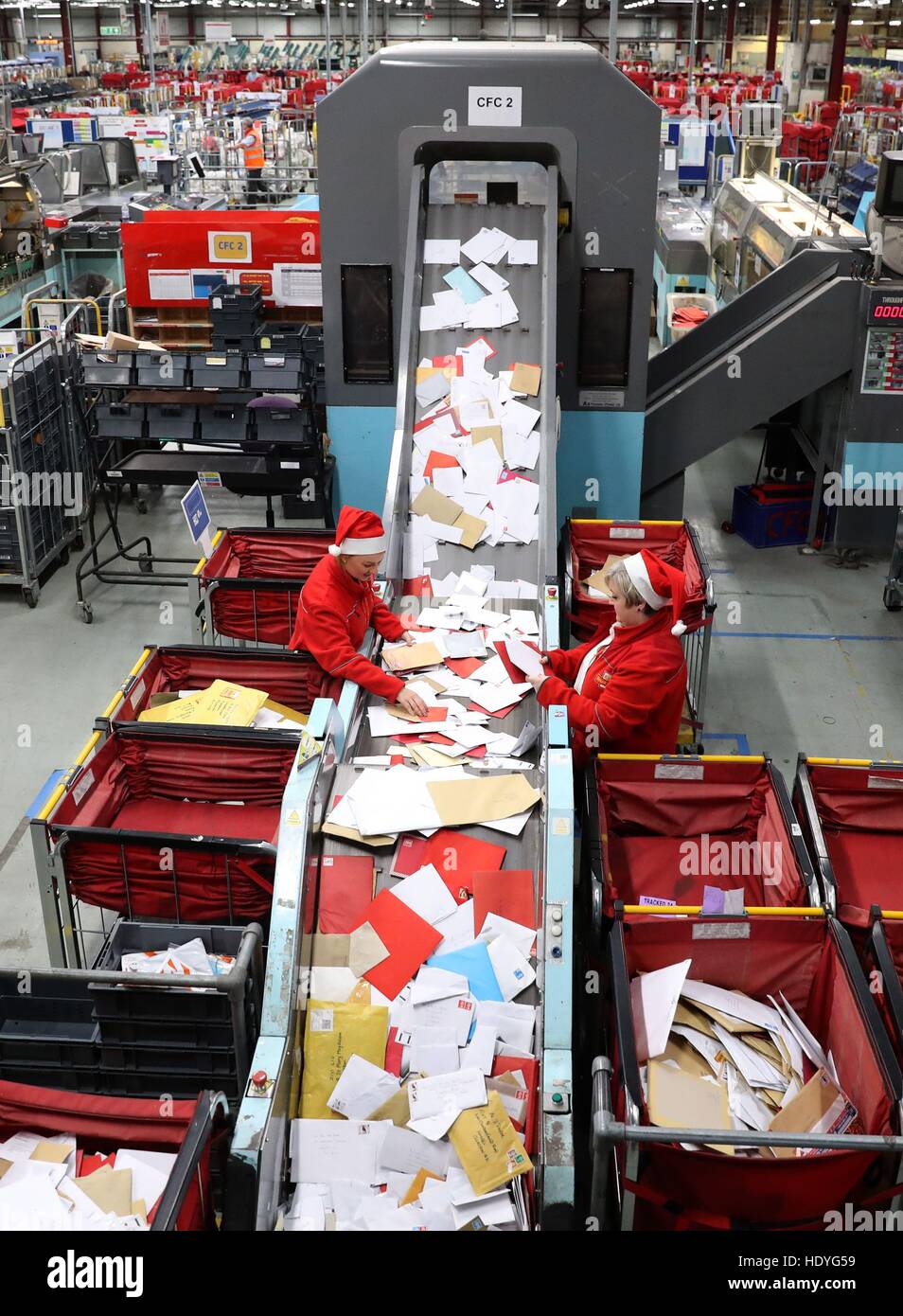 Joanna murray sort mail royal mails sorting office hires stock