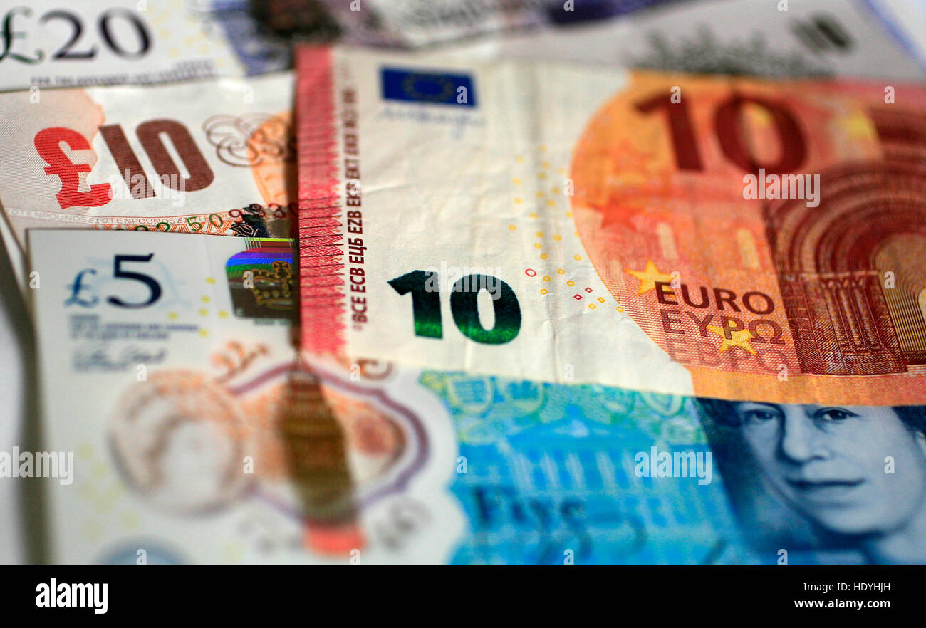 12 notes hi-res stock photography and images - Alamy