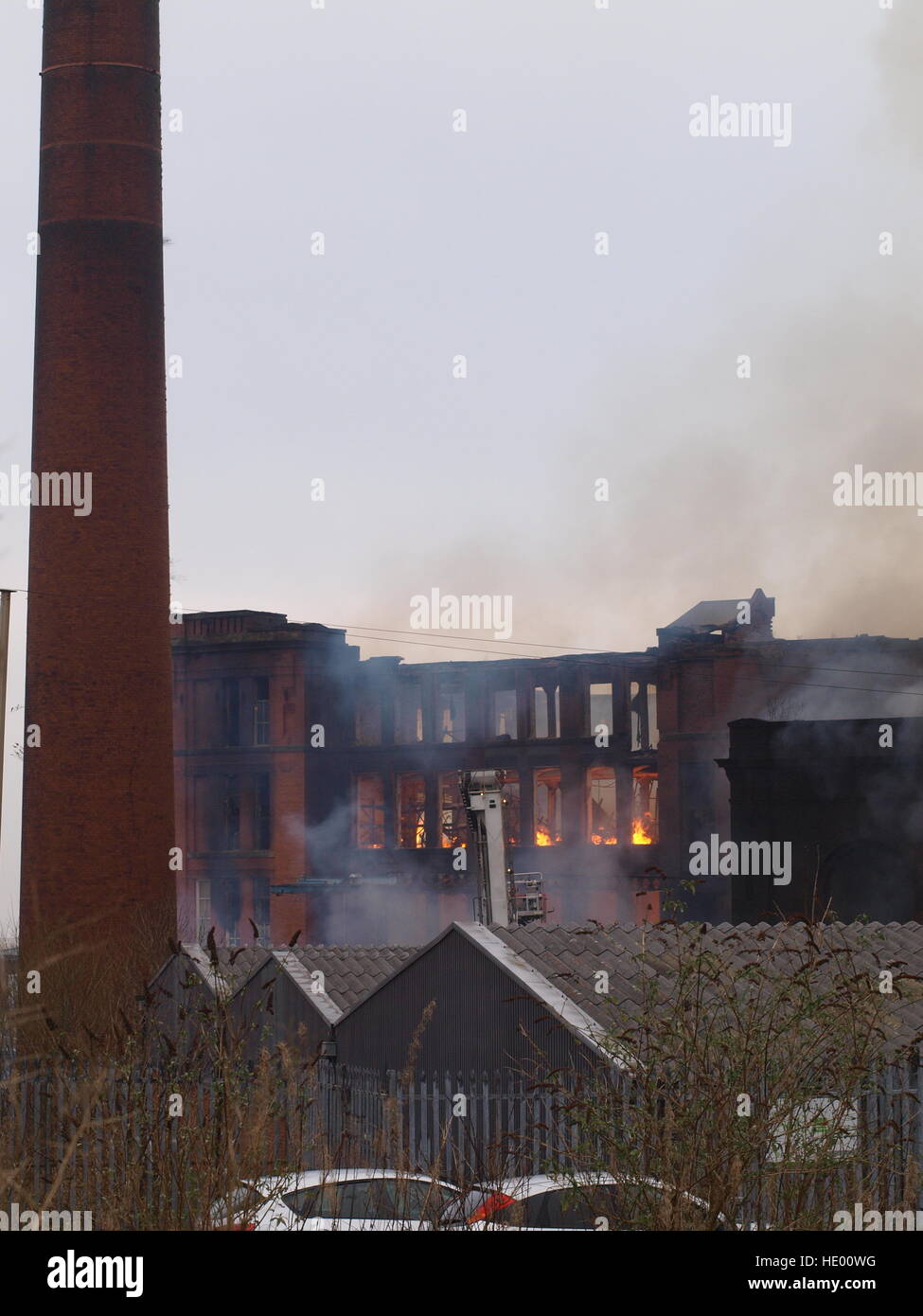 Oldham mill fire hires stock photography and images Alamy