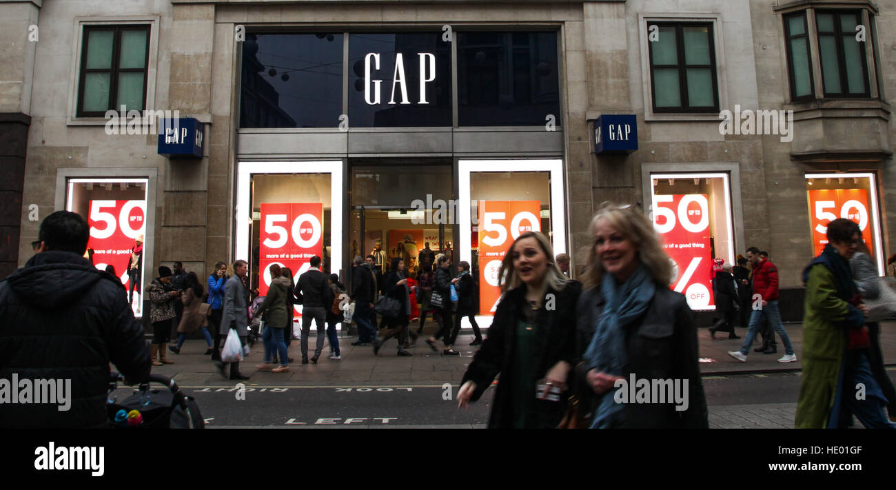 gap store oxford street