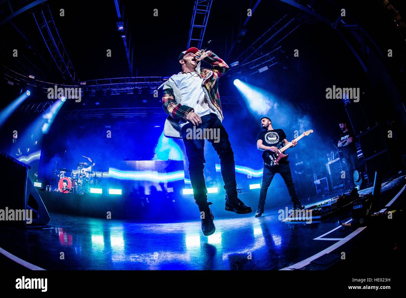 Music live rapper hi-res stock photography and images - Page 26 - Alamy