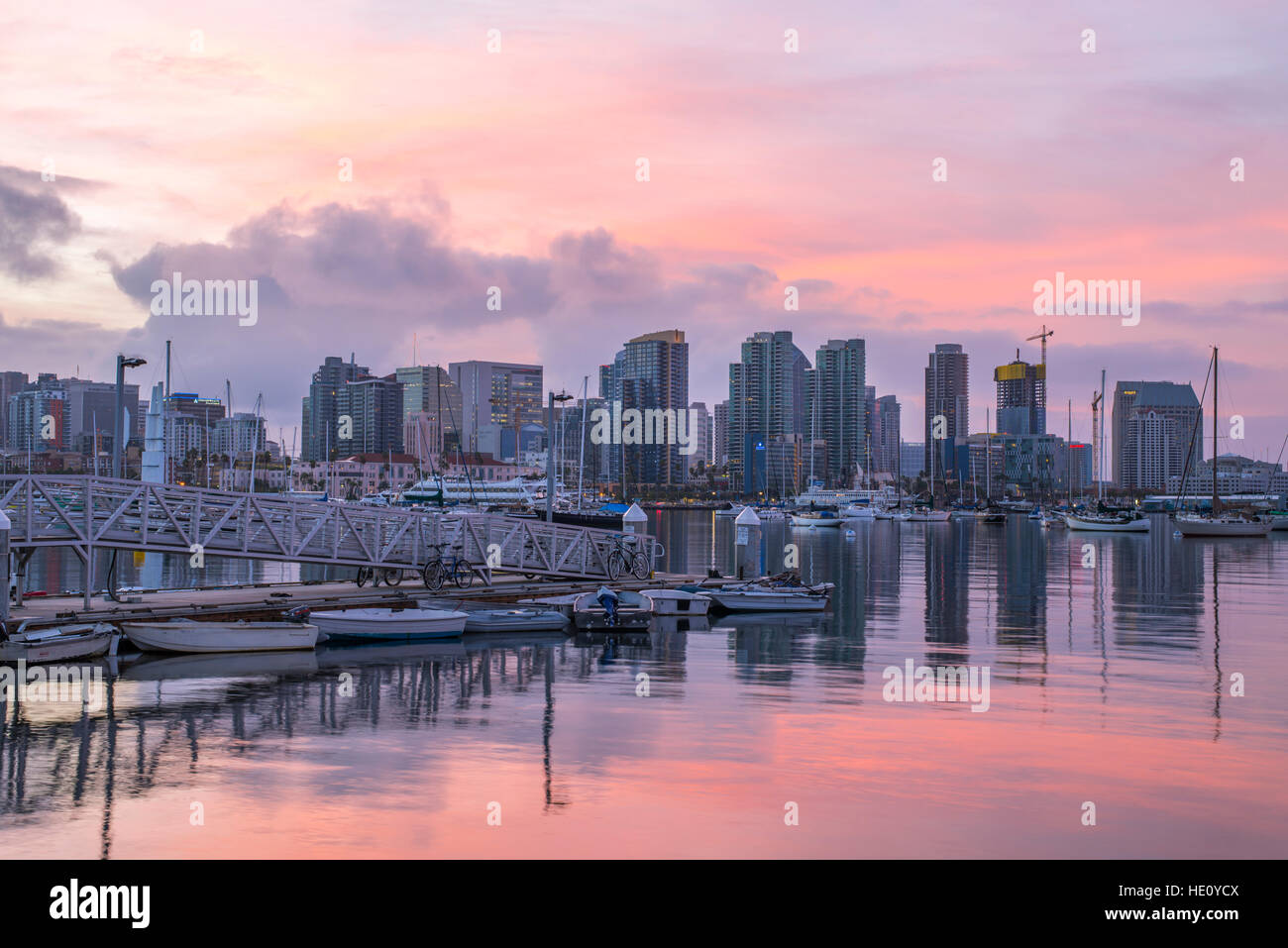 Harbor skyline sunrise hi-res stock photography and images - Alamy