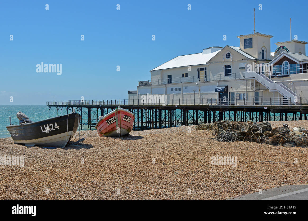 Seafront, shingle beach and pier at Bognor Regis in West Sussex, England Stock Photo Alamy