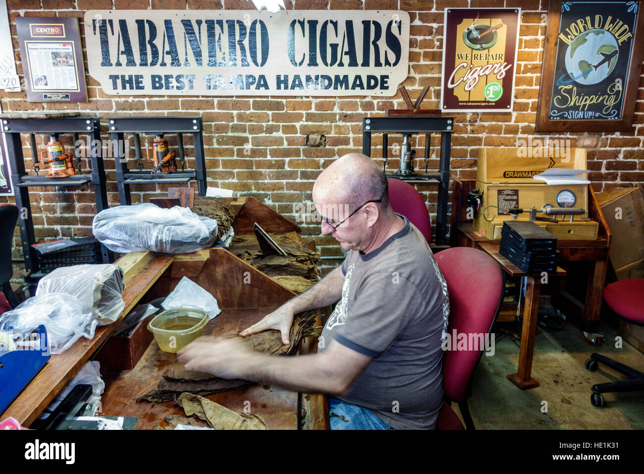 Ybor city cigars hi-res stock photography and images - Alamy
