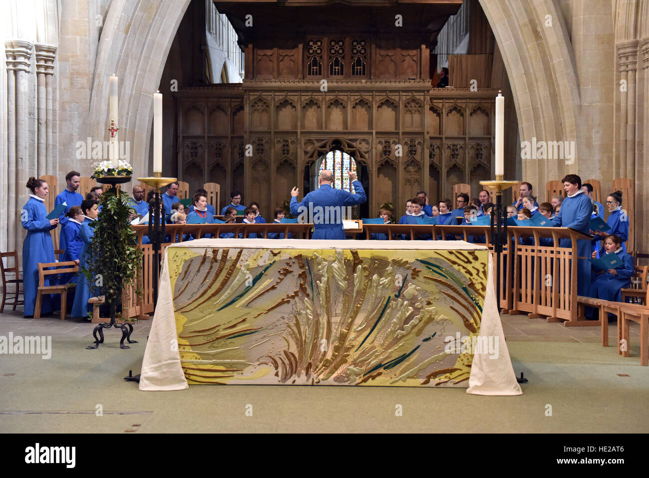 Great Choir  from Wells Cathedral Choir on Easter Day rehearsing for evensong in the Nave at Wells Cathedral. Stock Photo