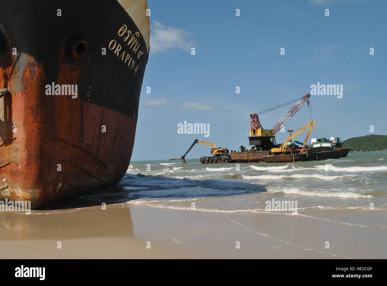 Ran aground oil tanker ship in Thailand Stock Photo Alamy