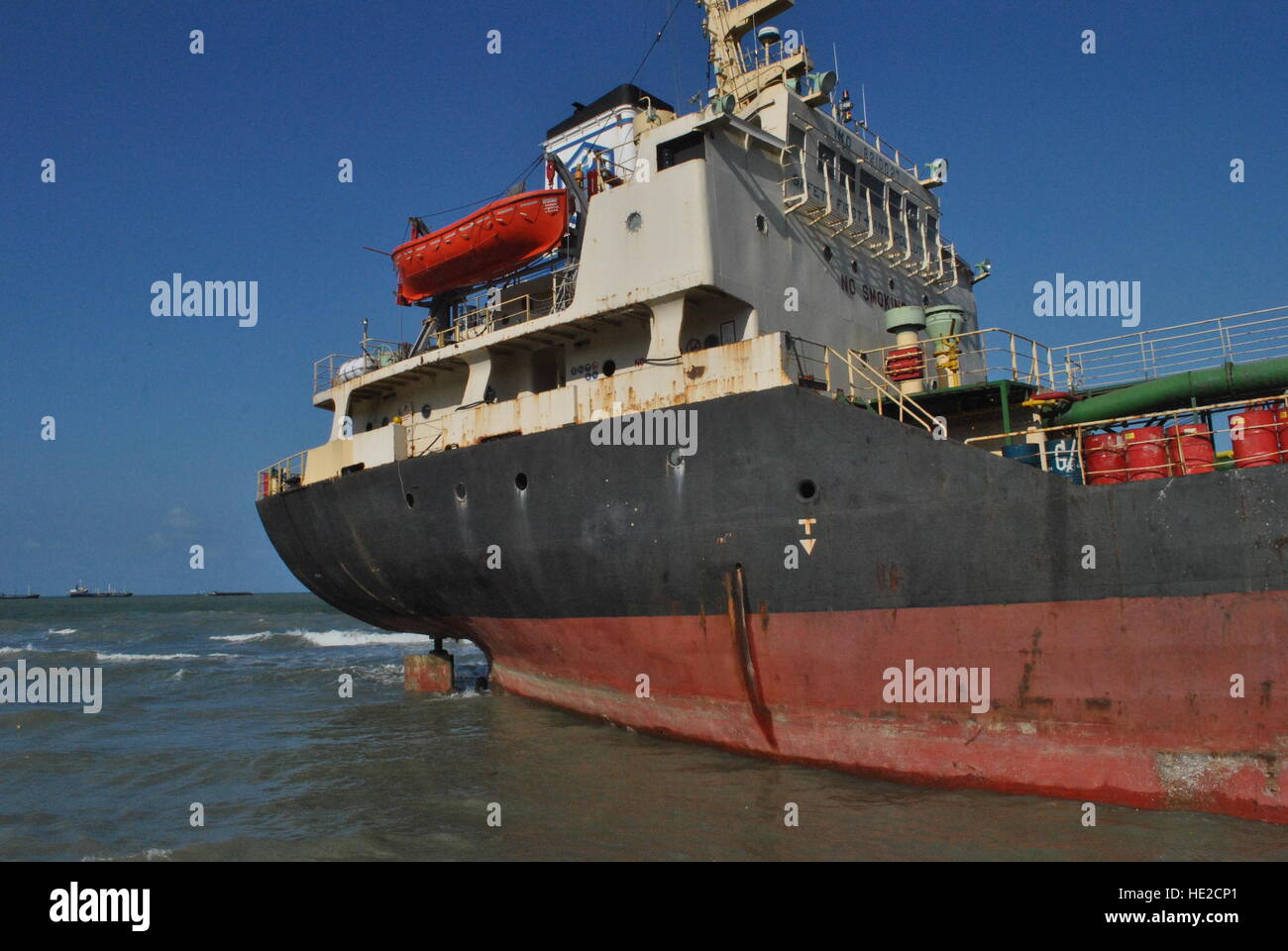 Ran aground oil tanker ship in Thailand Stock Photo Alamy