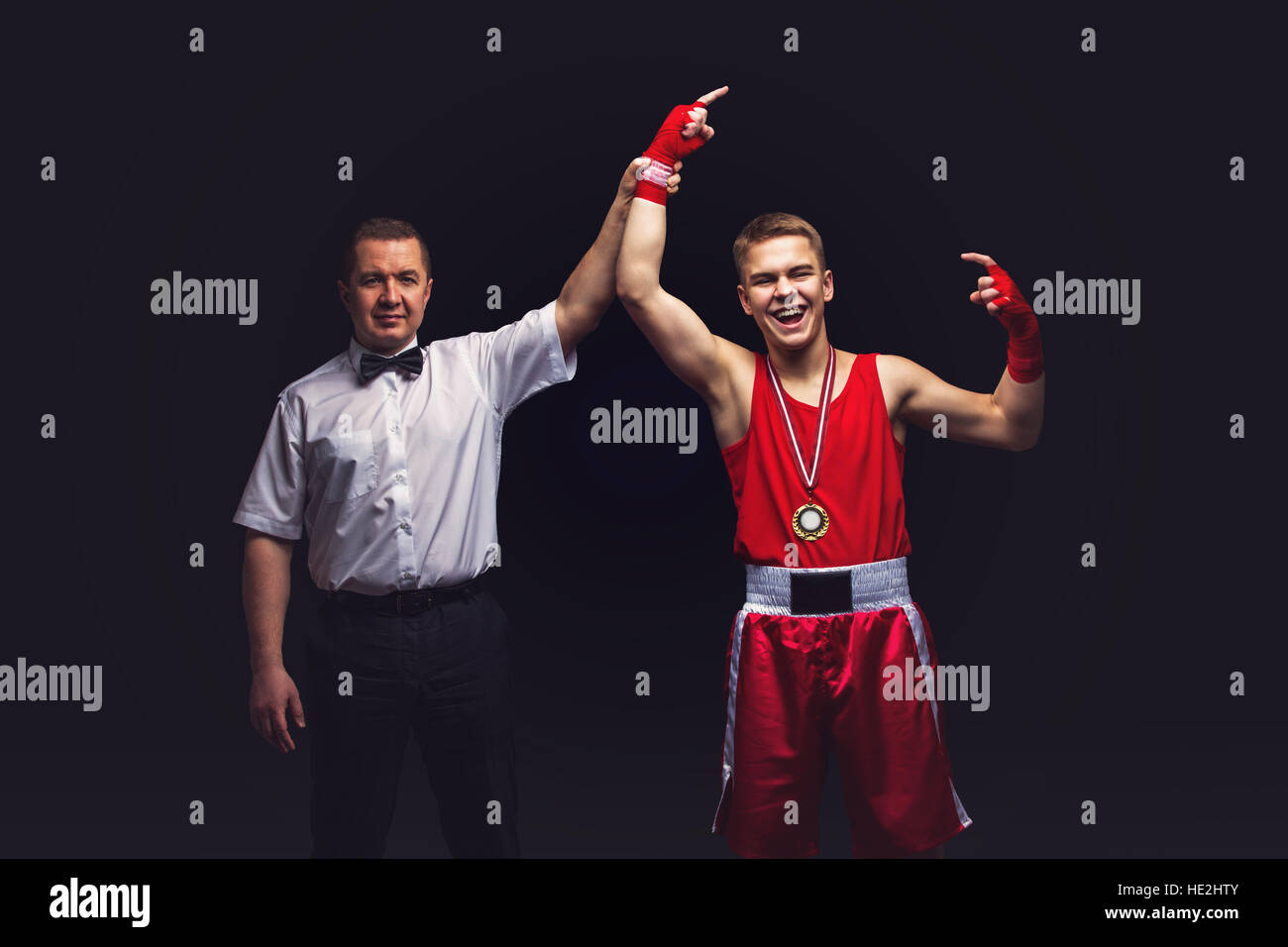 Boxing referee hires stock photography and images Alamy