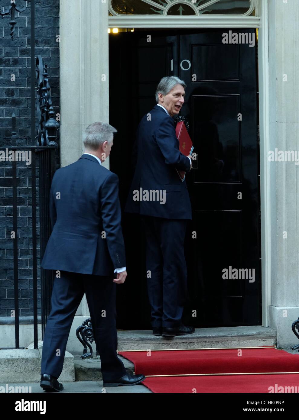 Chancellor Philip Hammond arrives at Downing St  Featuring: Philip Hammond Where: London, United Kingdom When: 02 Nov 2016 Stock Photo