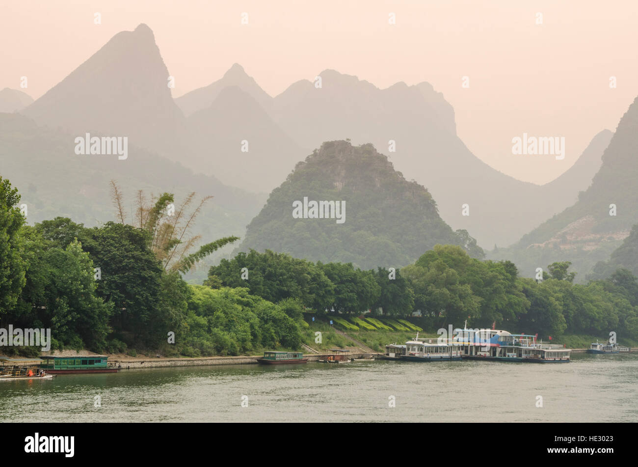 Karst landscape on Li River boat cruise yangshuo guilin guangxi, China. Stock Photo