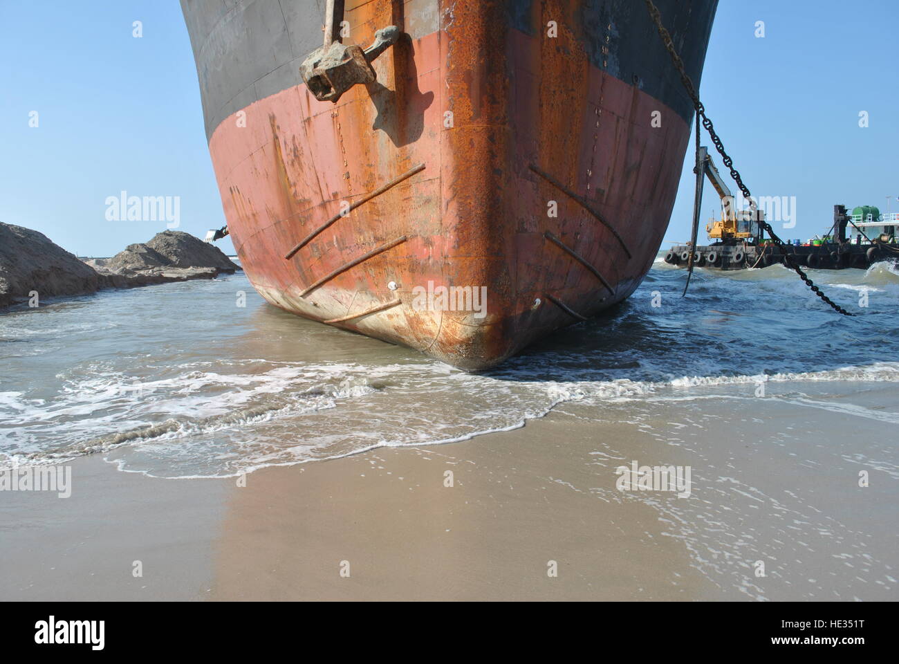 Ran aground oil tanker in Thailand Stock Photo Alamy