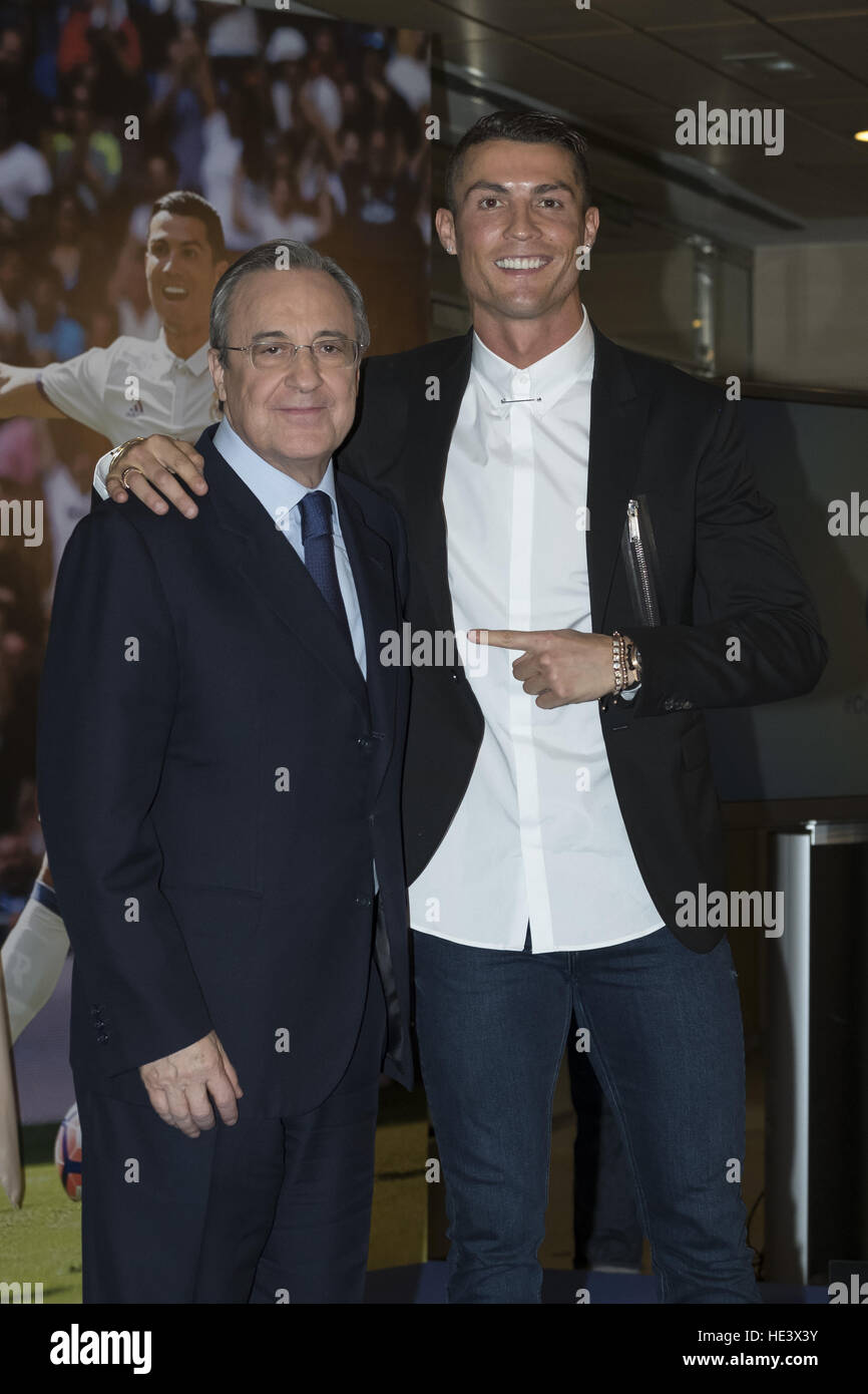 All about Cristiano Ronaldo dos Santos Aveiro — gfsports: Cristiano - 67′  (pen.) (Sevilla vs. Real