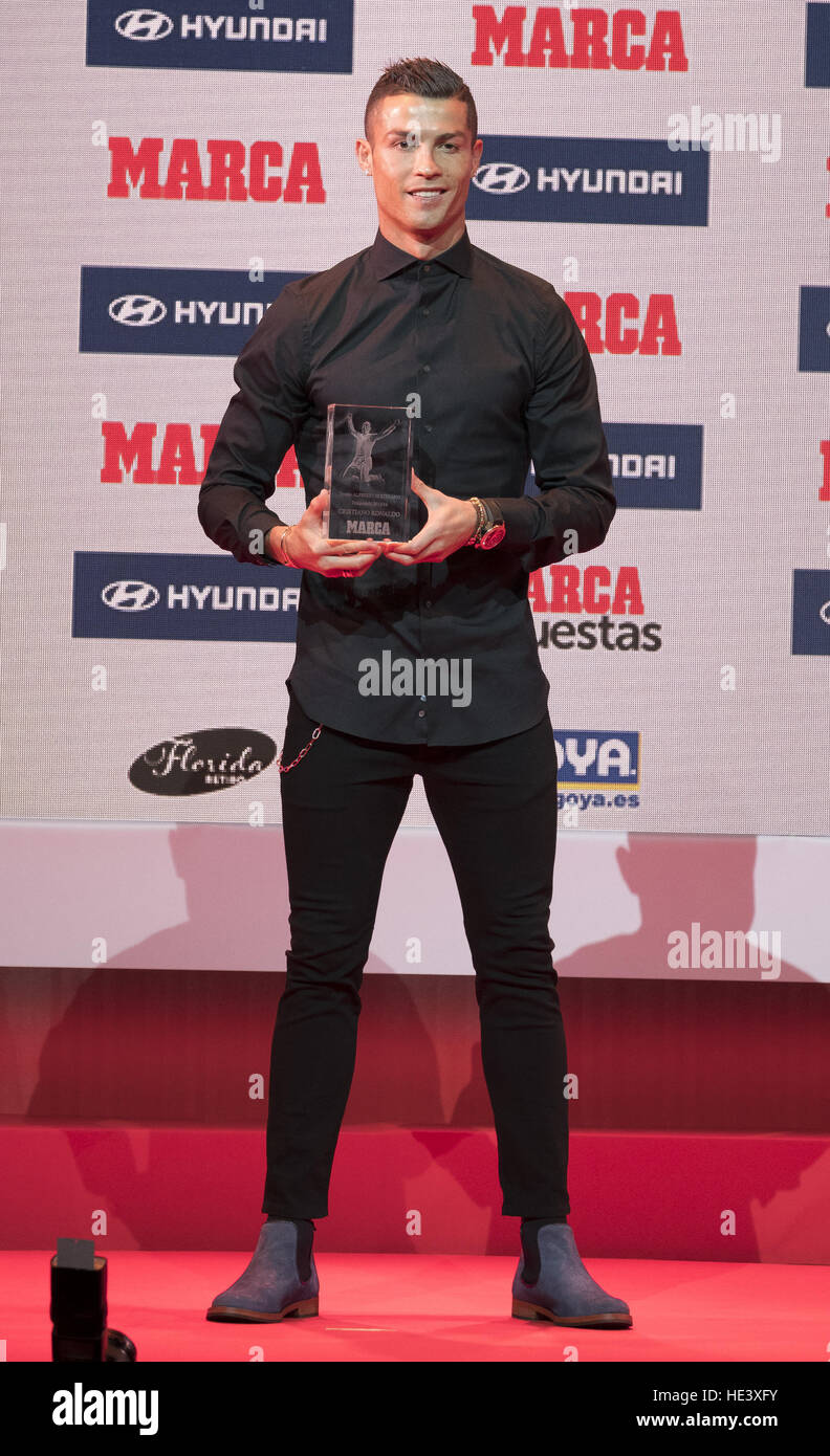 Cristiano Ronaldo receives the 'Alfredo Di Stefano Award' during the