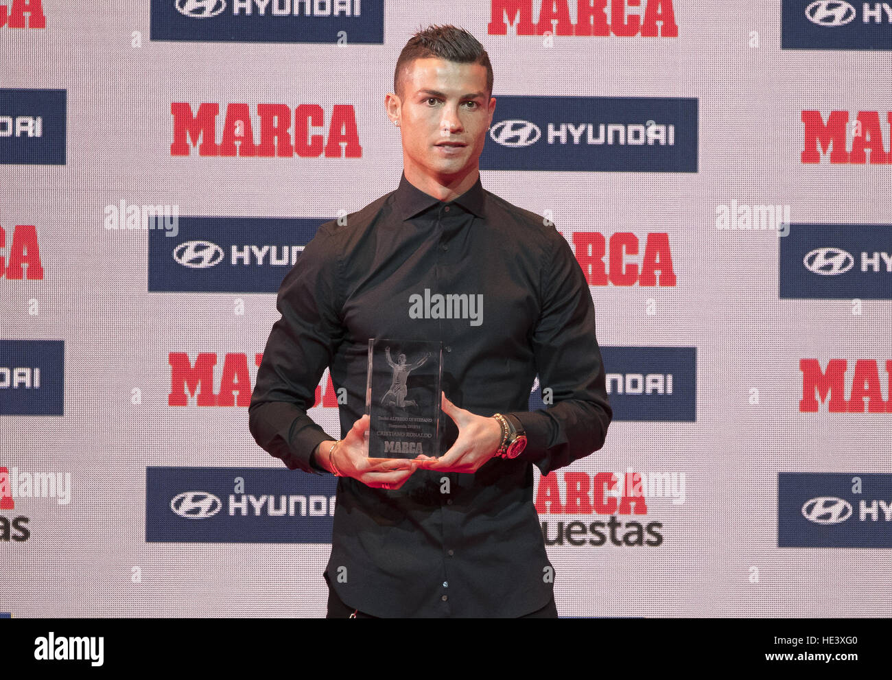 Cristiano Ronaldo receives the 'Alfredo Di Stefano Award' during the Premios MARCA de Futbol