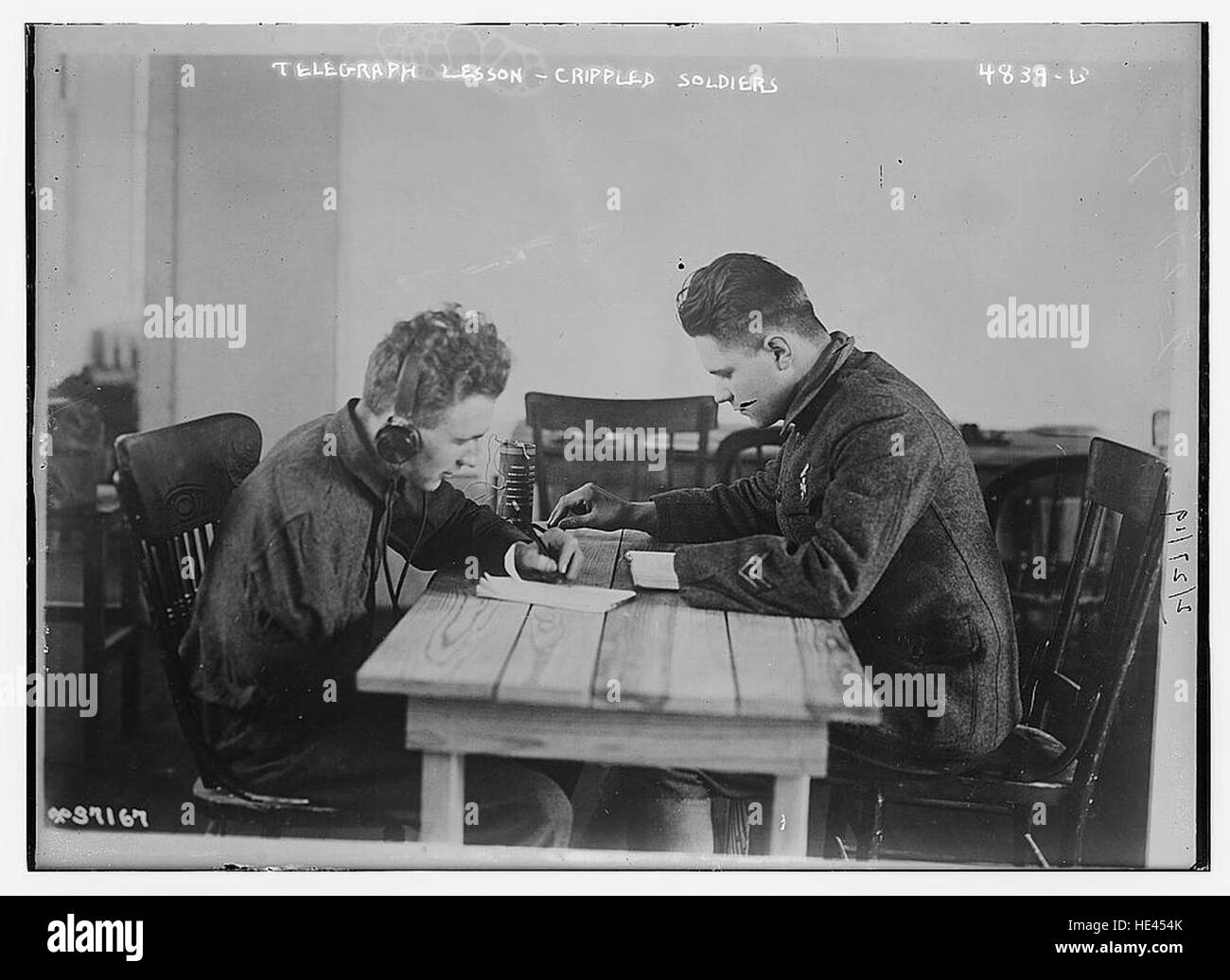 Soldier rehabilitation Black and White Stock Photos & Images - Alamy