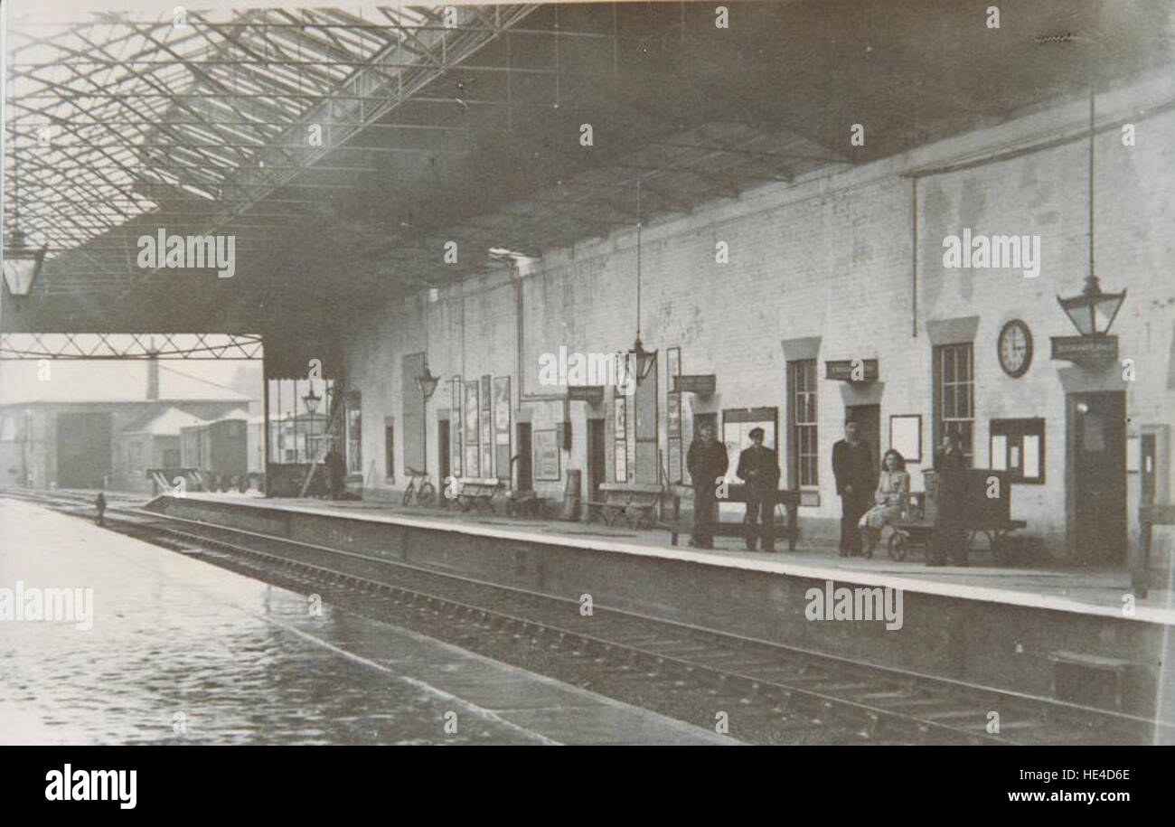 Platform at Market Weighton Railway Station 1940 DDX1525114 Stock