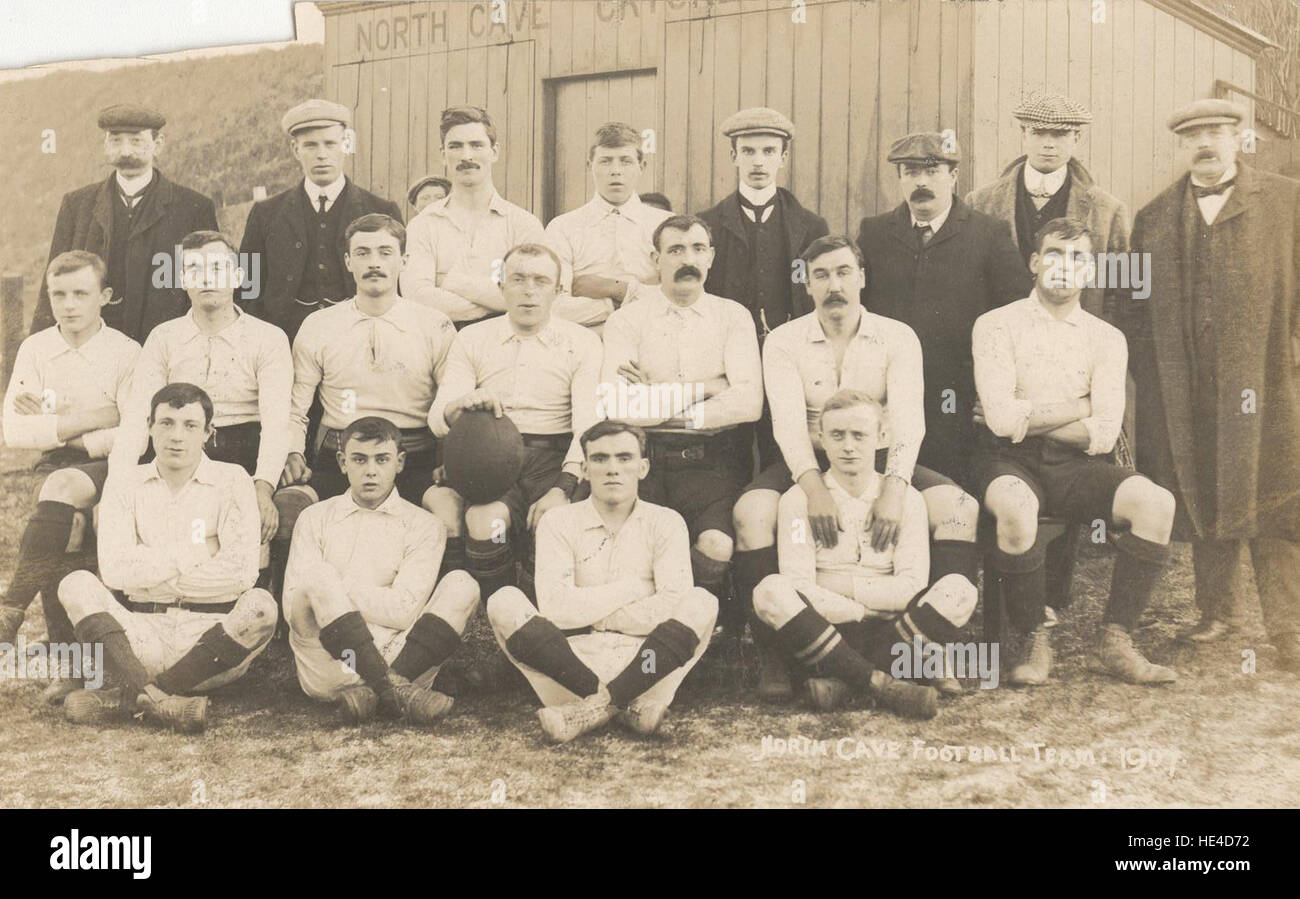 North Cave (East Yorkshire Football team 1901 DDX146163 Stock Photo