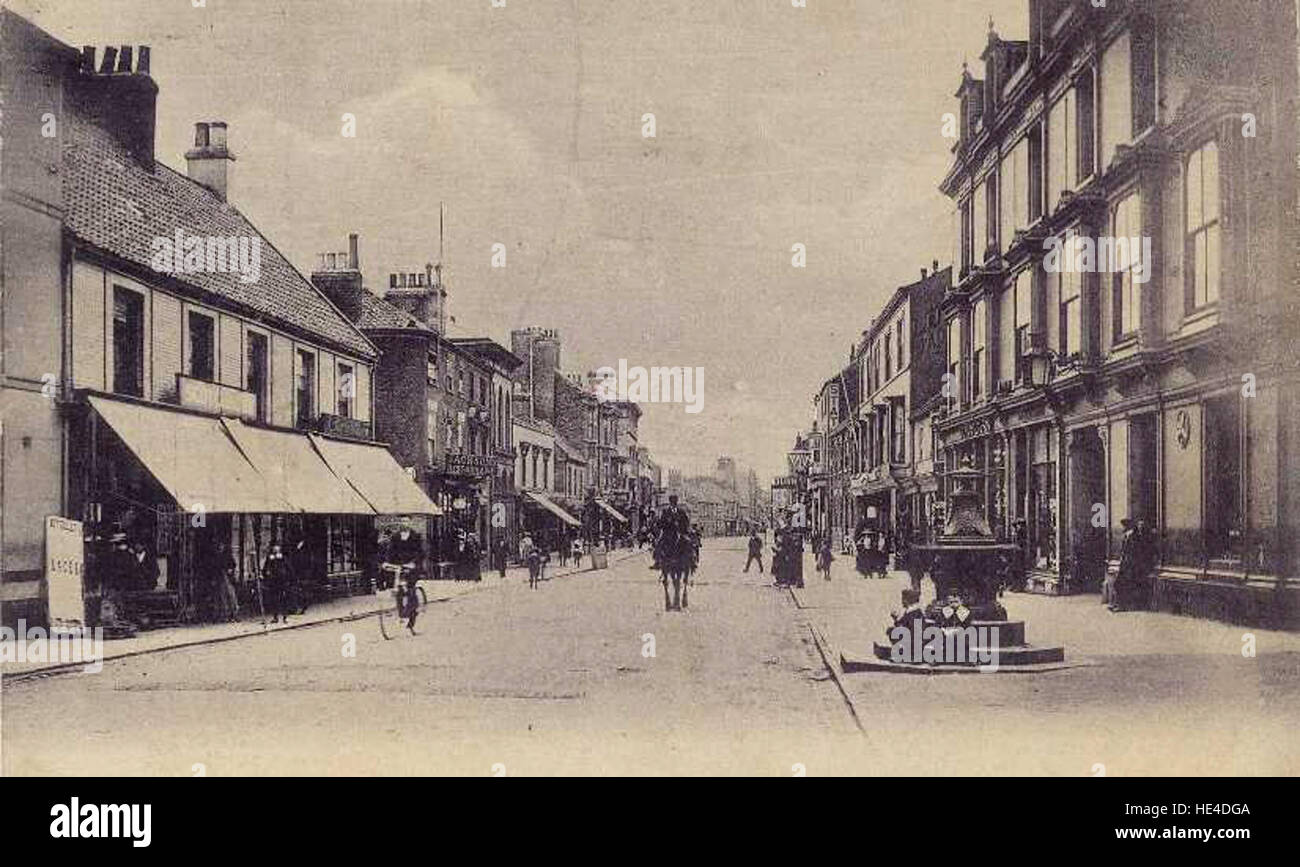 Driffield Middle Street South c1905   PO-1-33-42 Stock Photo
