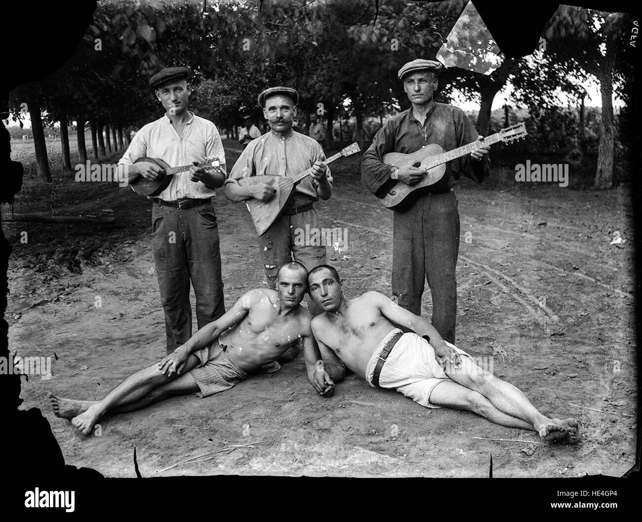 Grup cu instrumente muzicale Stock Photo - Alamy