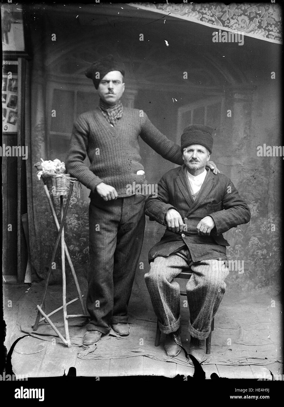 Two romanian men hi-res stock photography and images - Alamy
