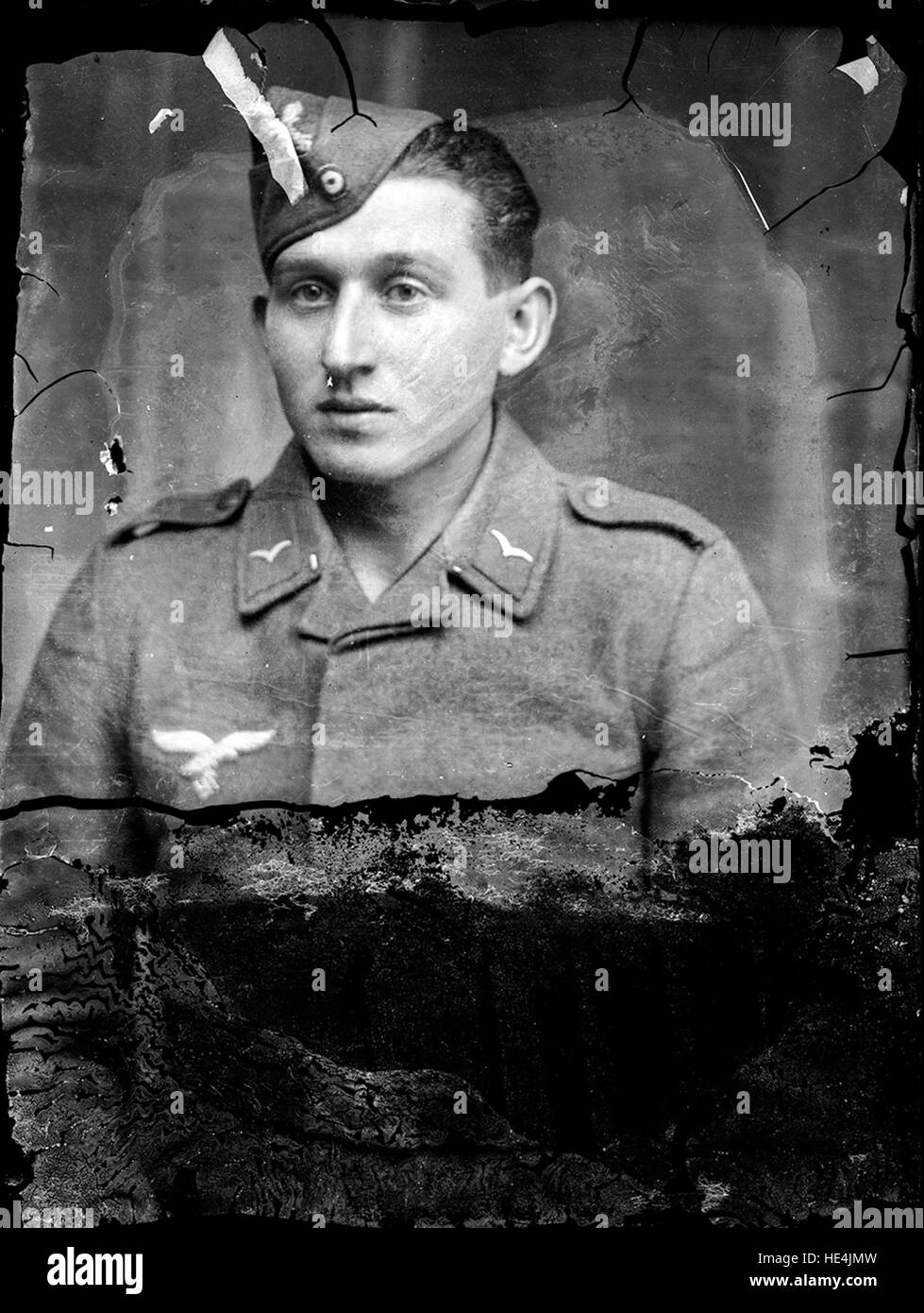 Ww2 luftwaffe uniform hi-res stock photography and images - Alamy