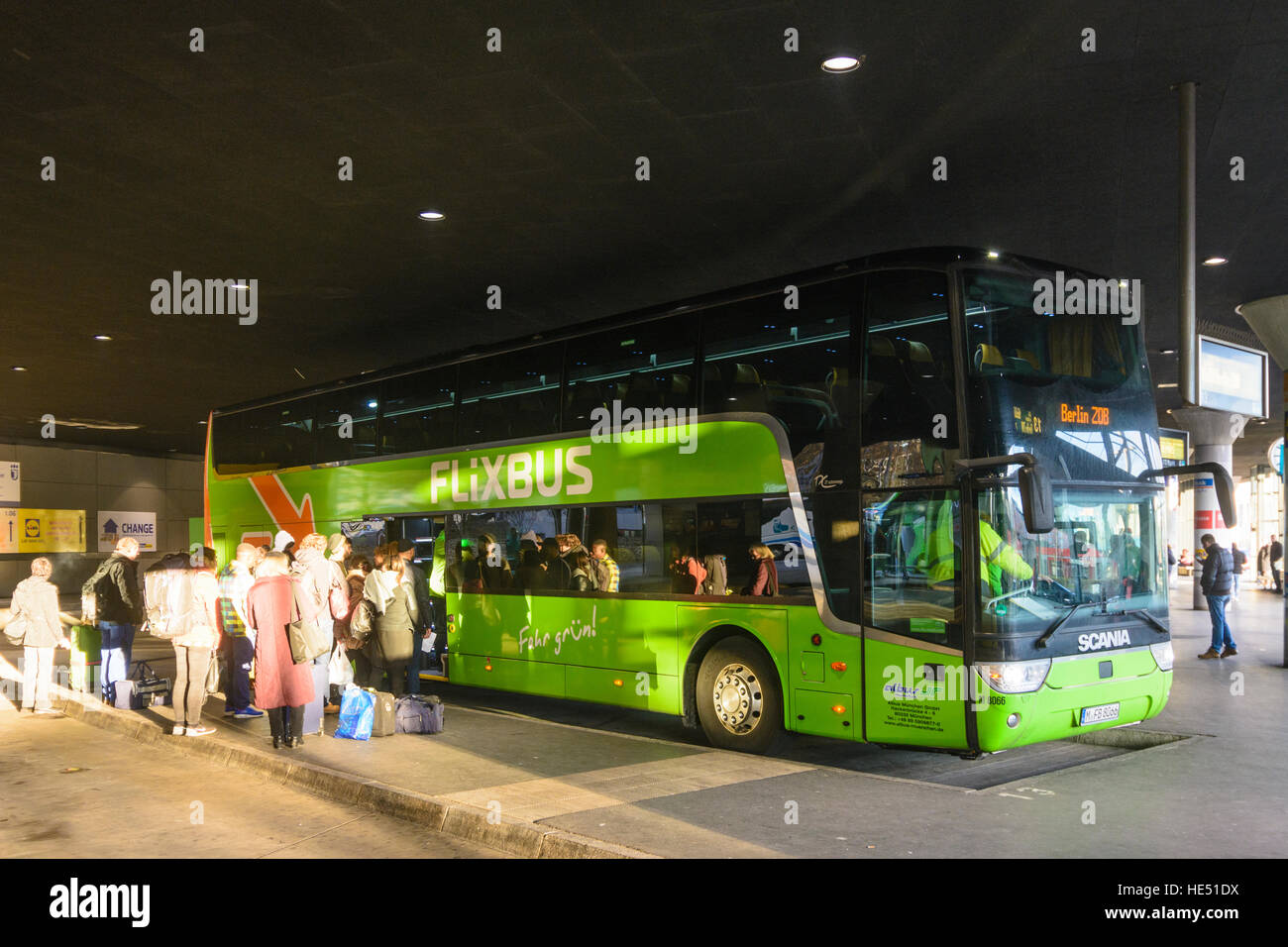 Flixbus High Resolution Stock Photography And Images Alamy