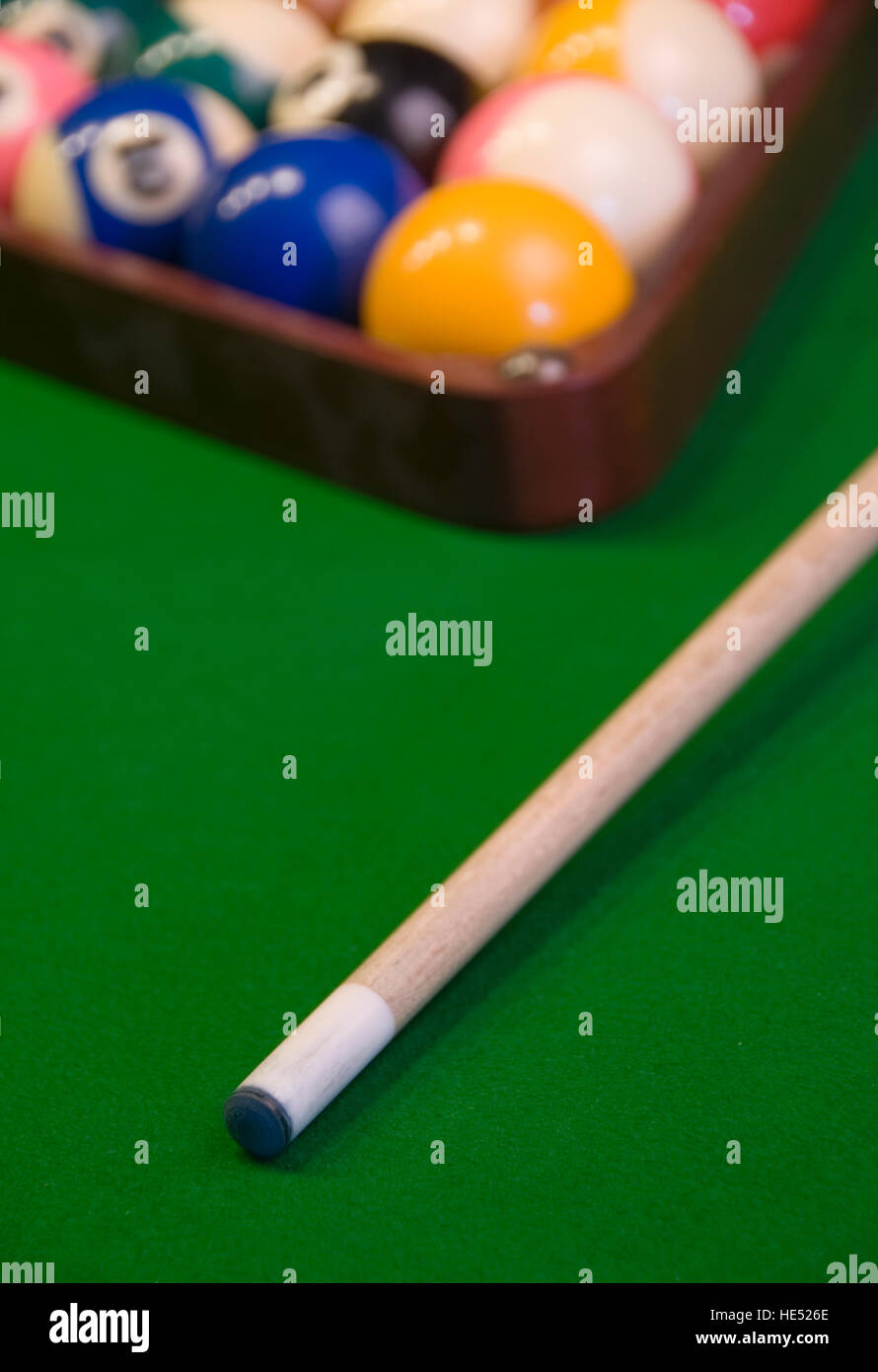 Billiard balls and cues, pool Stock Photo Alamy