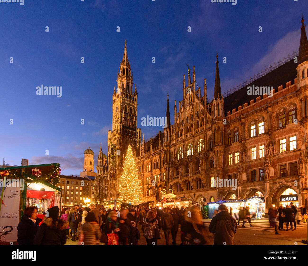 München, Munich: Christmas market 'Christkindlmarkt' at square Marienplatz, Town Hall, church Frauenkirche, Oberbayern, Upper Bavaria, Bayern, Bavaria Stock Photo